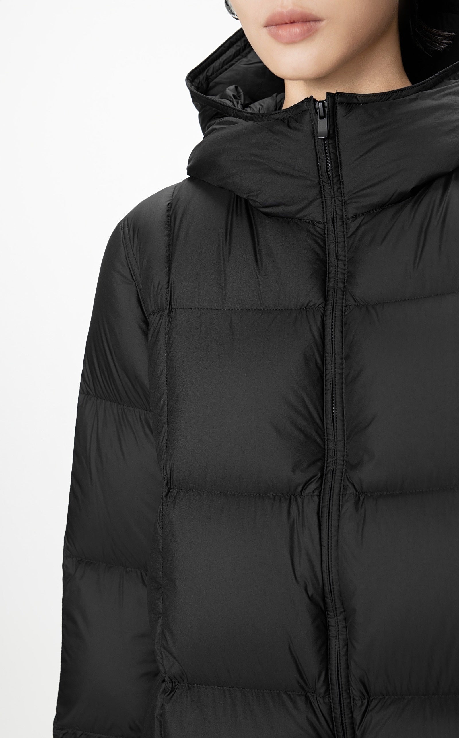 Damen Oversize Goose Daunenjacke mit Zwei-Wege-Reißverschluss JNBY