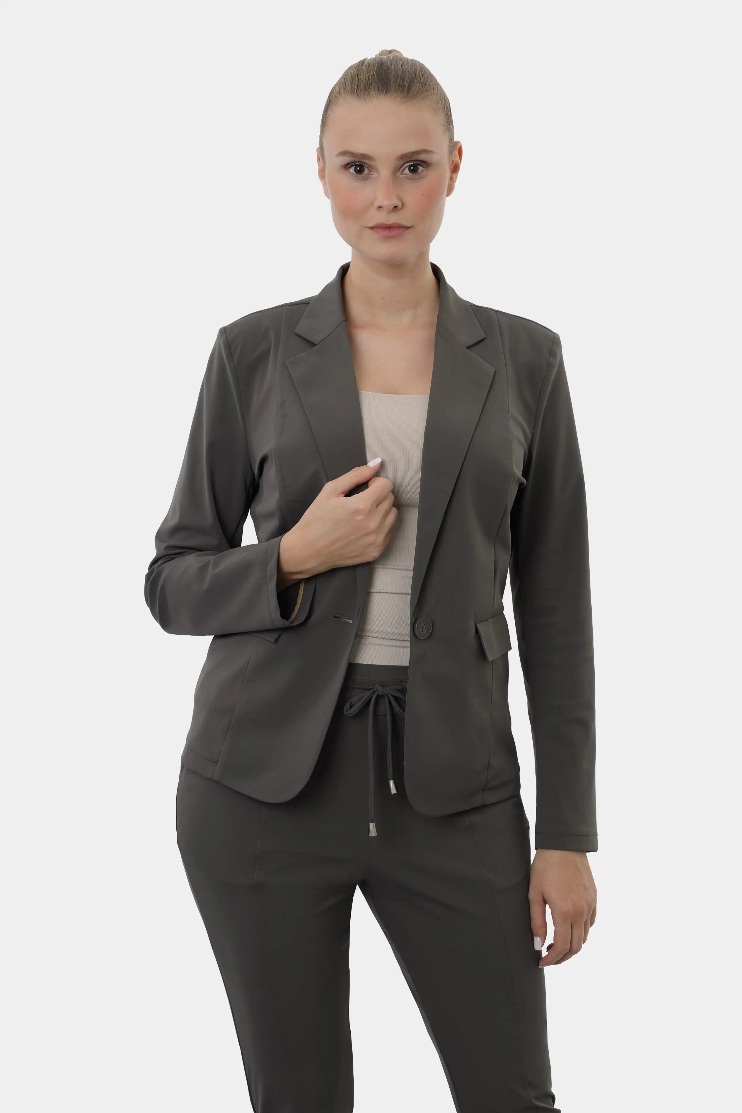 Blazer OLIVE Travel 8