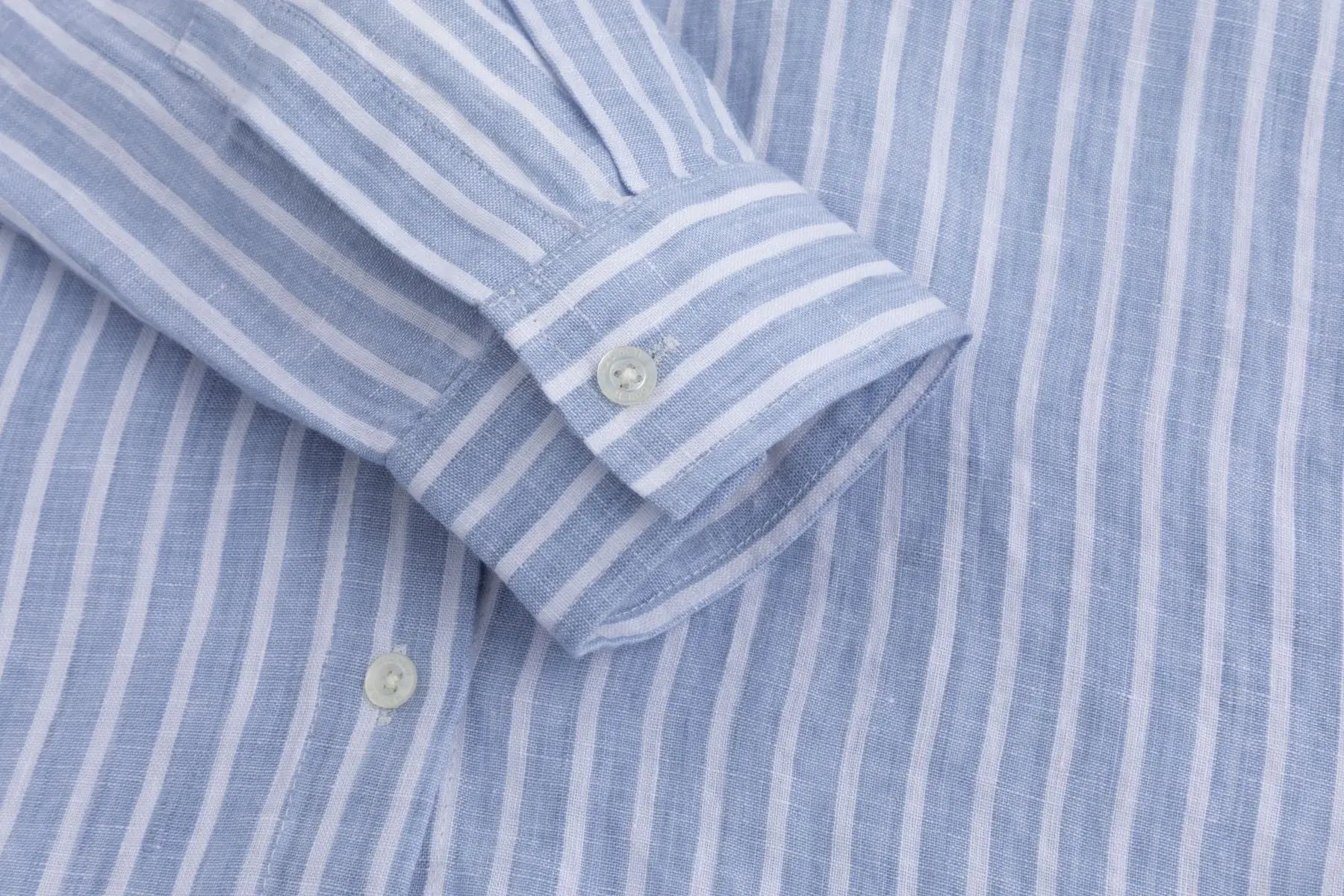 Nadine H gestreifte Leinenbluse mit Kragen und verdeckter Knopfleiste in JEANS BLUE Nadine H