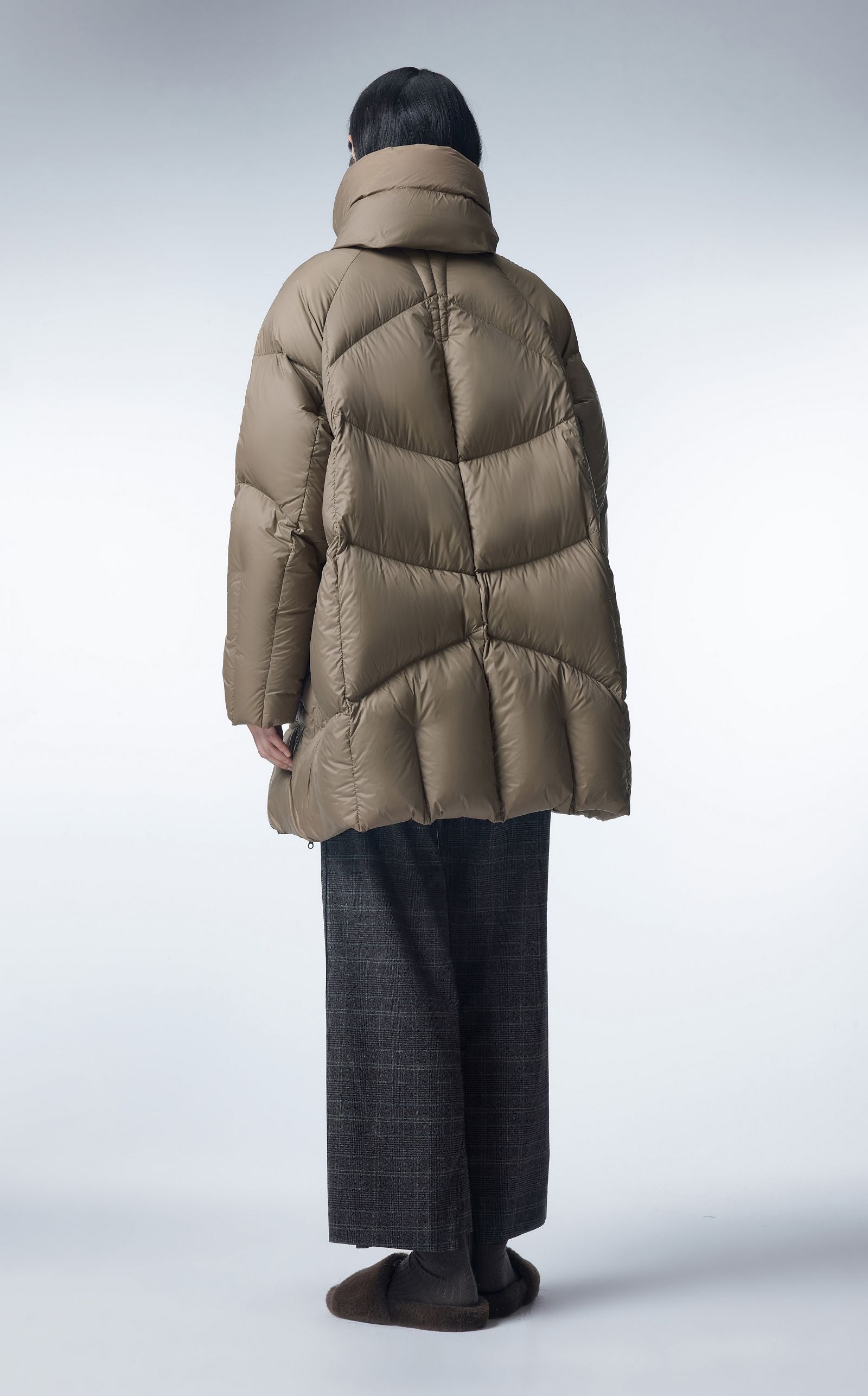 Daunenmantel BROWN JNBY