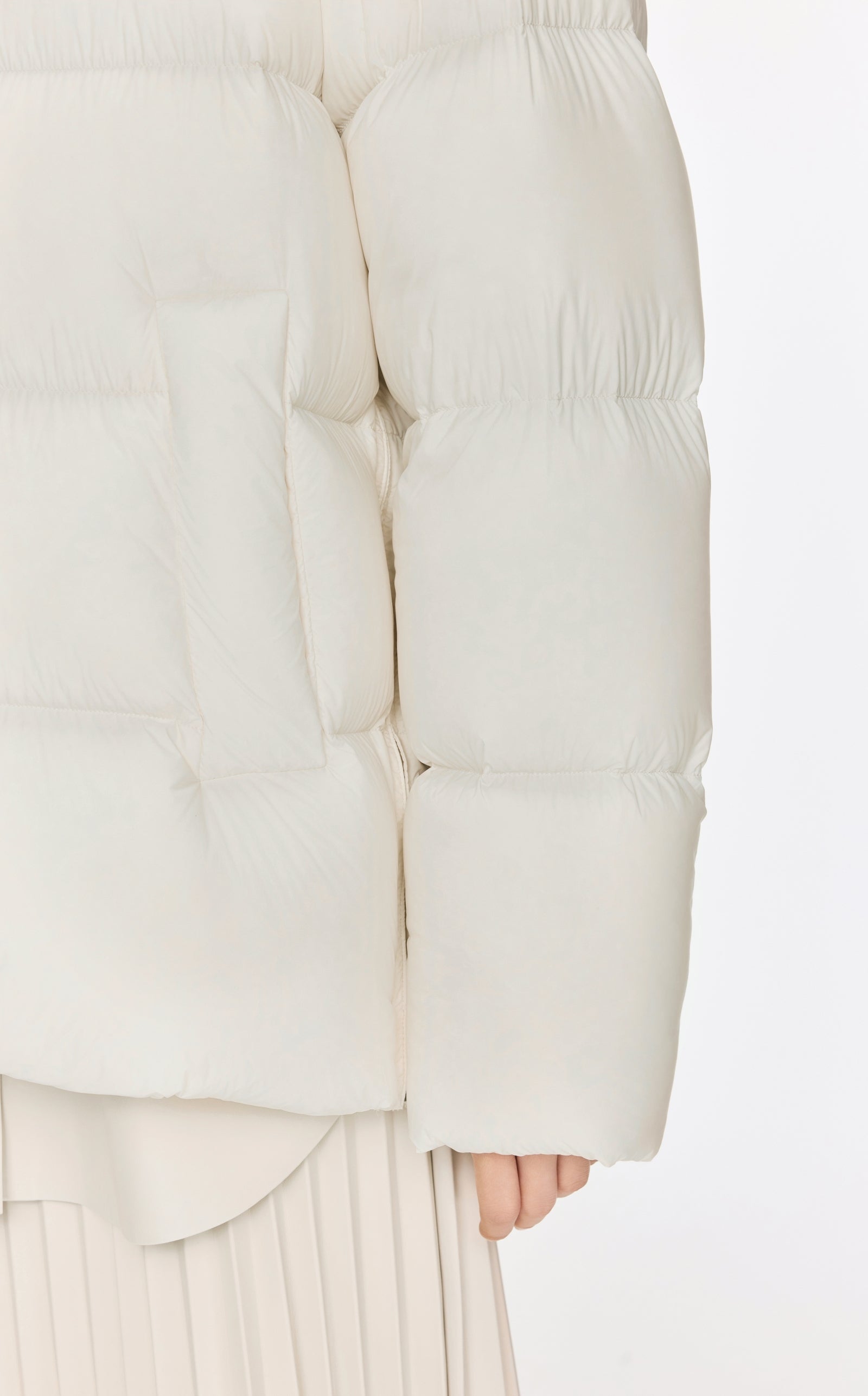 Damen Regular Daunenjacke mit Wärme & Stehkragen Off White JNBY