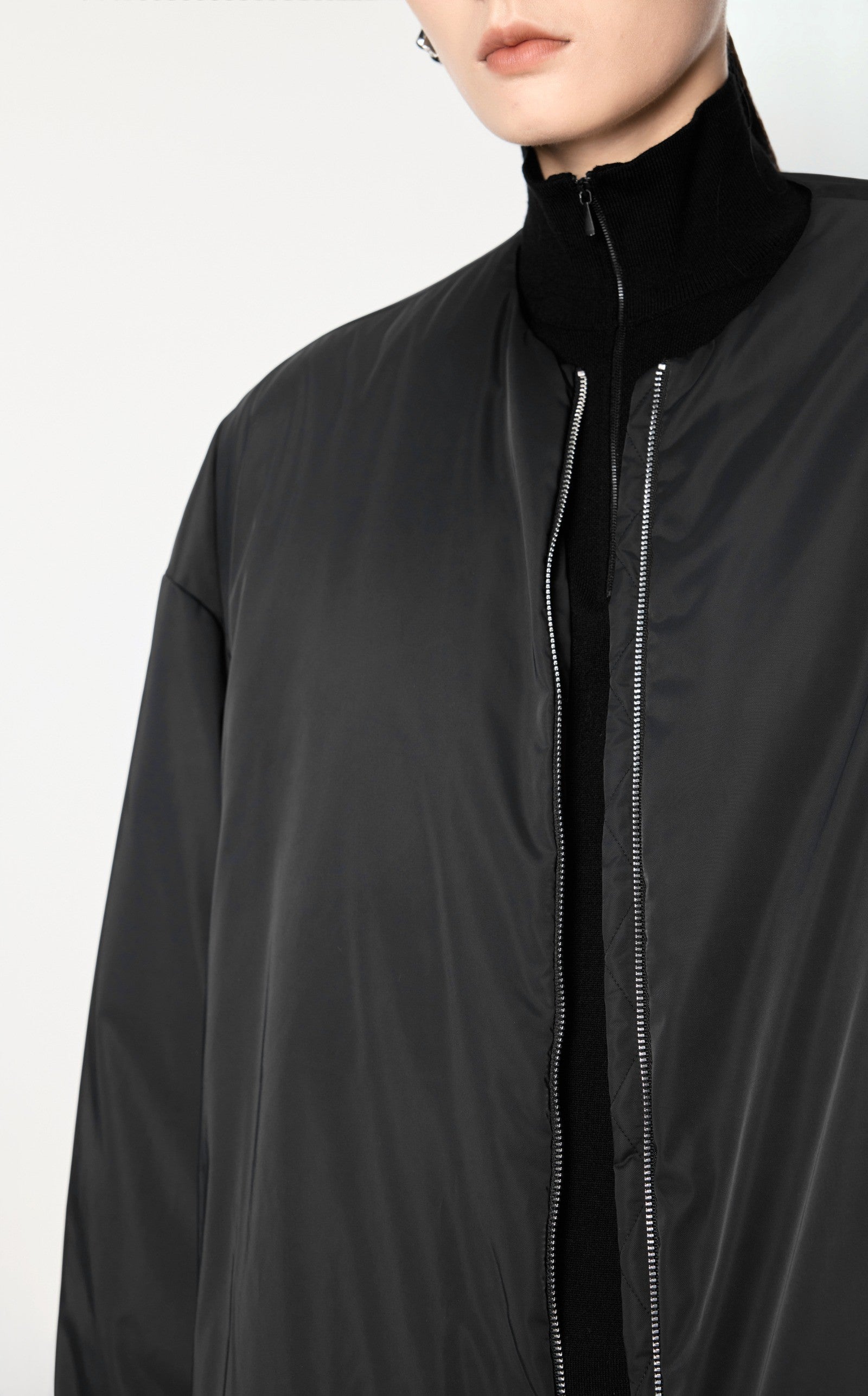 Damen Oversized Daunenjacke mit Daunenfüllung JNBY