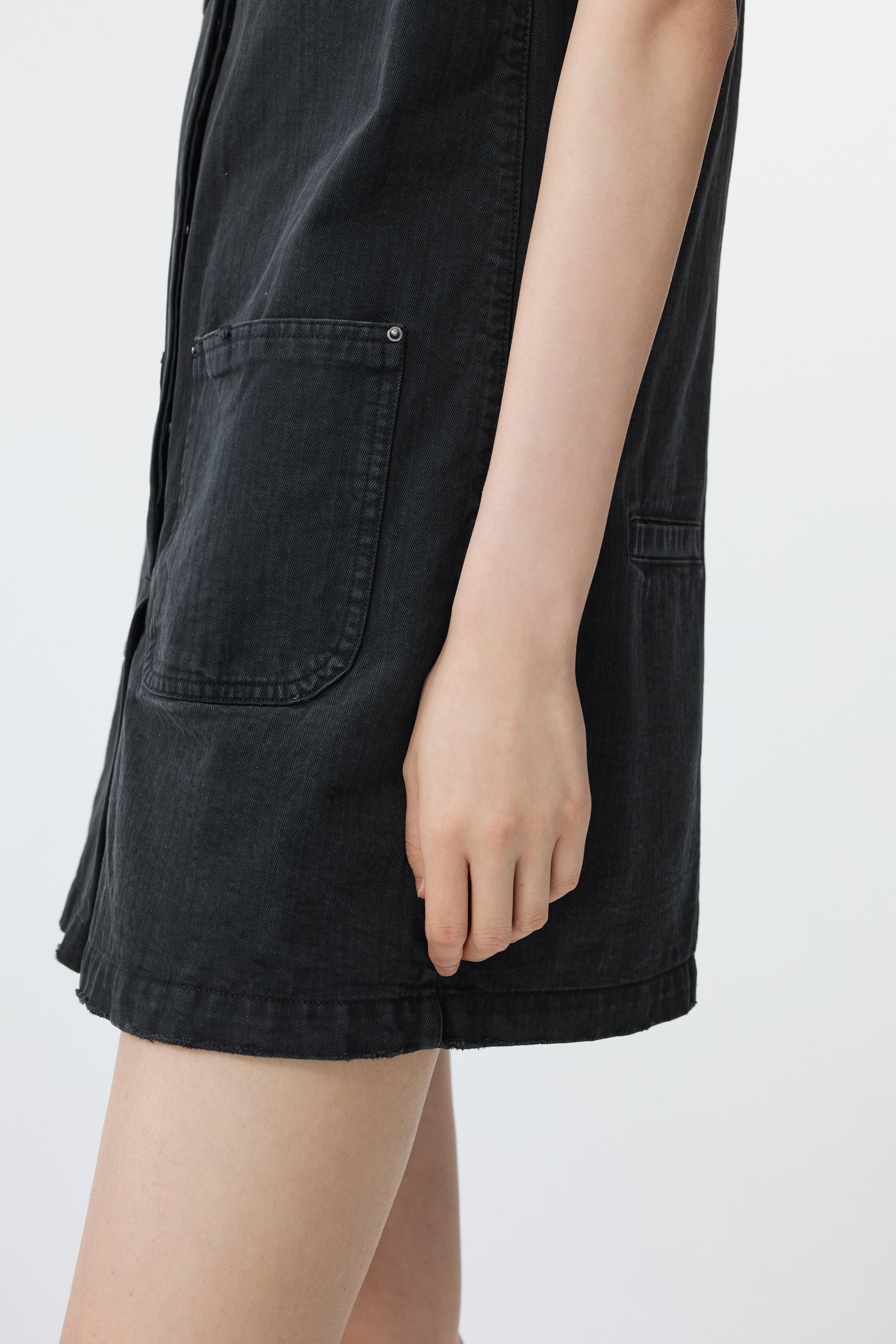 JNBY Jumpsuit jurk-look ontmoet casual broekmodel ZWART