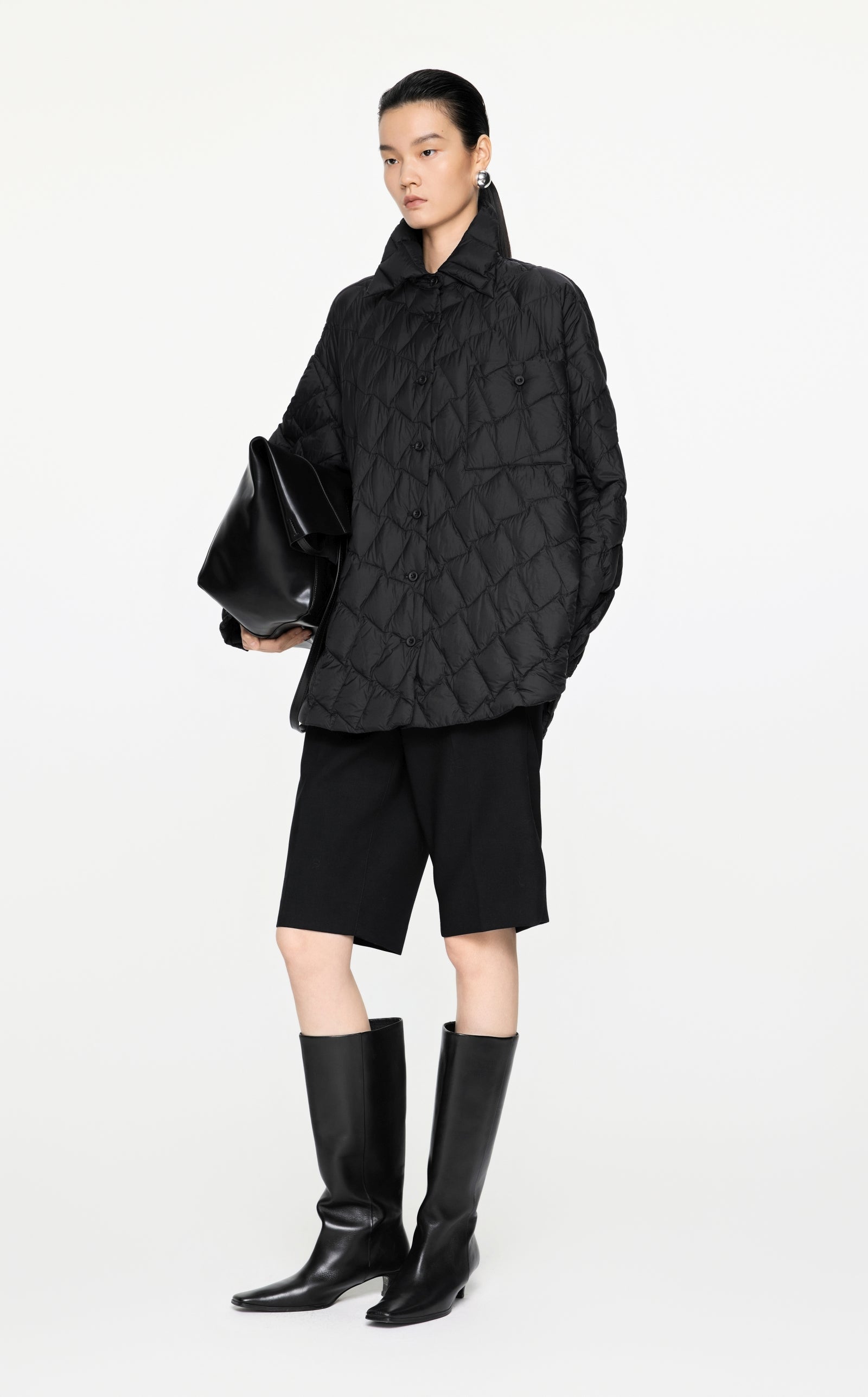 Damen Oversize Steppjacke mit Daunenfüllung – Leicht JNBY