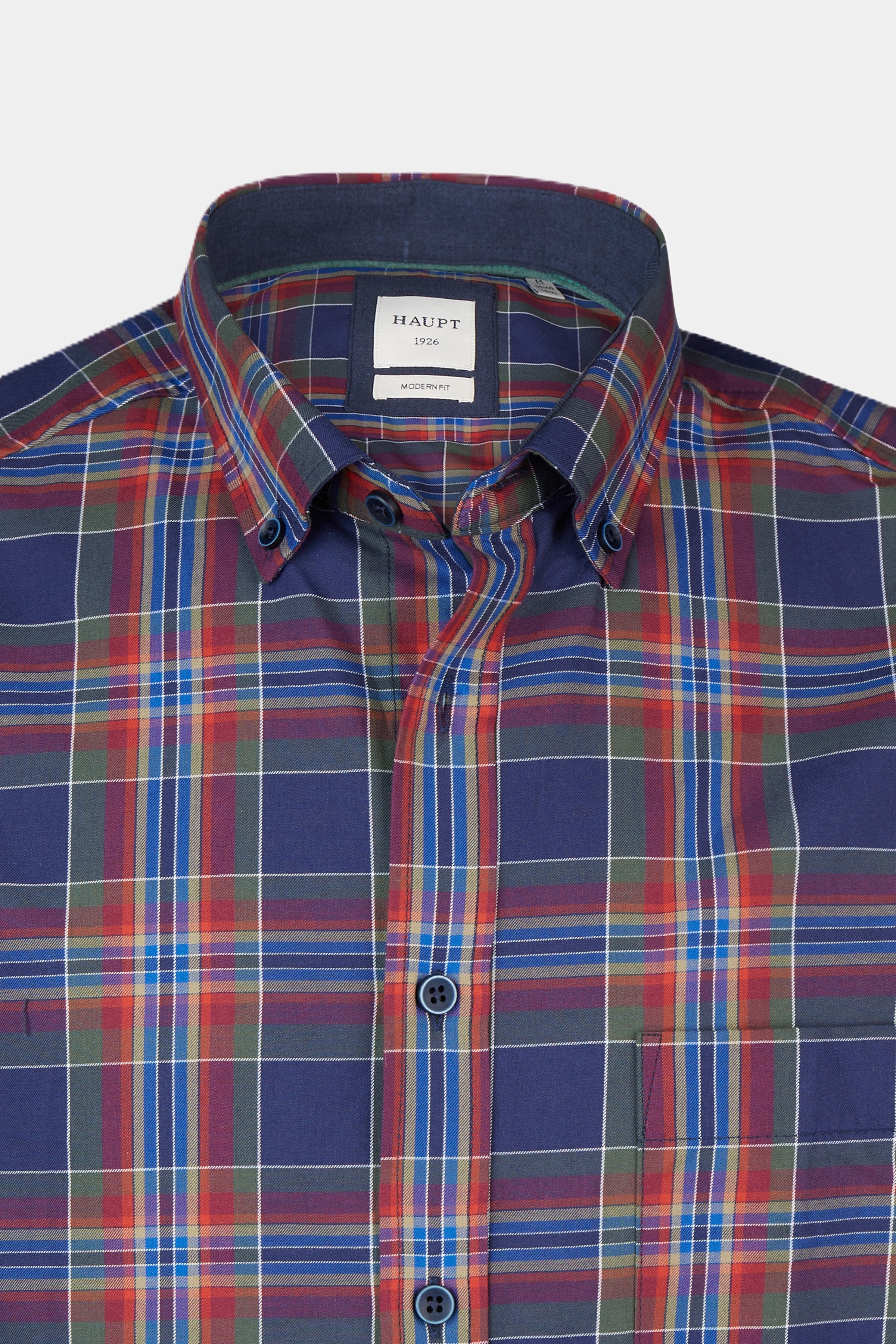 Chemise homme en coton à manches longues coupe moderne ajustée motif à carreaux en couleur berry