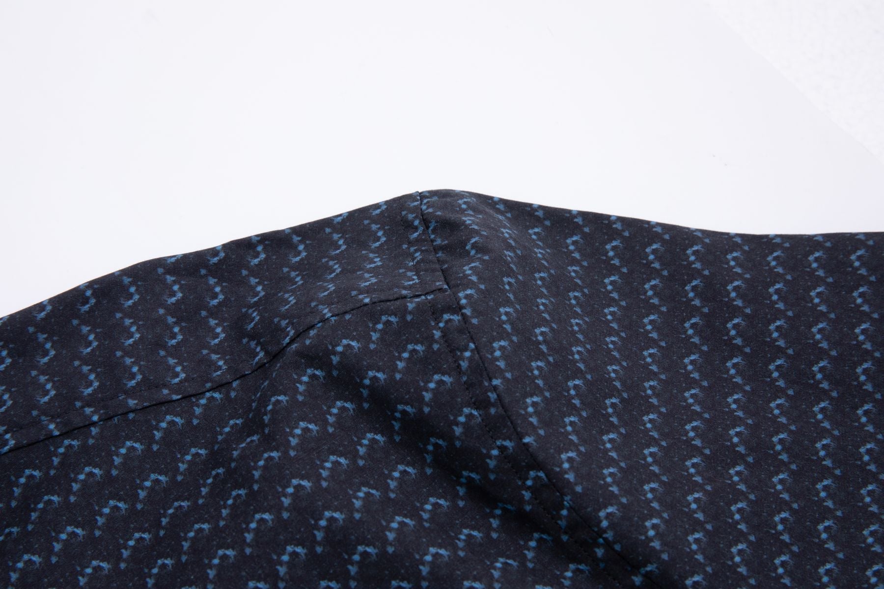 Haupt Modern Fit Langarm Herrenhemd mit Allover "Batik" Muster in Navy Haupt