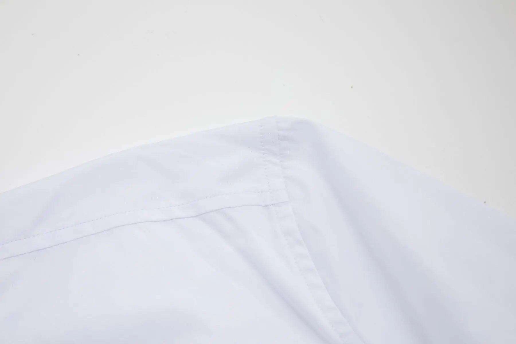 Haupt Modern Fit Langarm Herrenhemd White mit Kontrast Print in Red Haupt