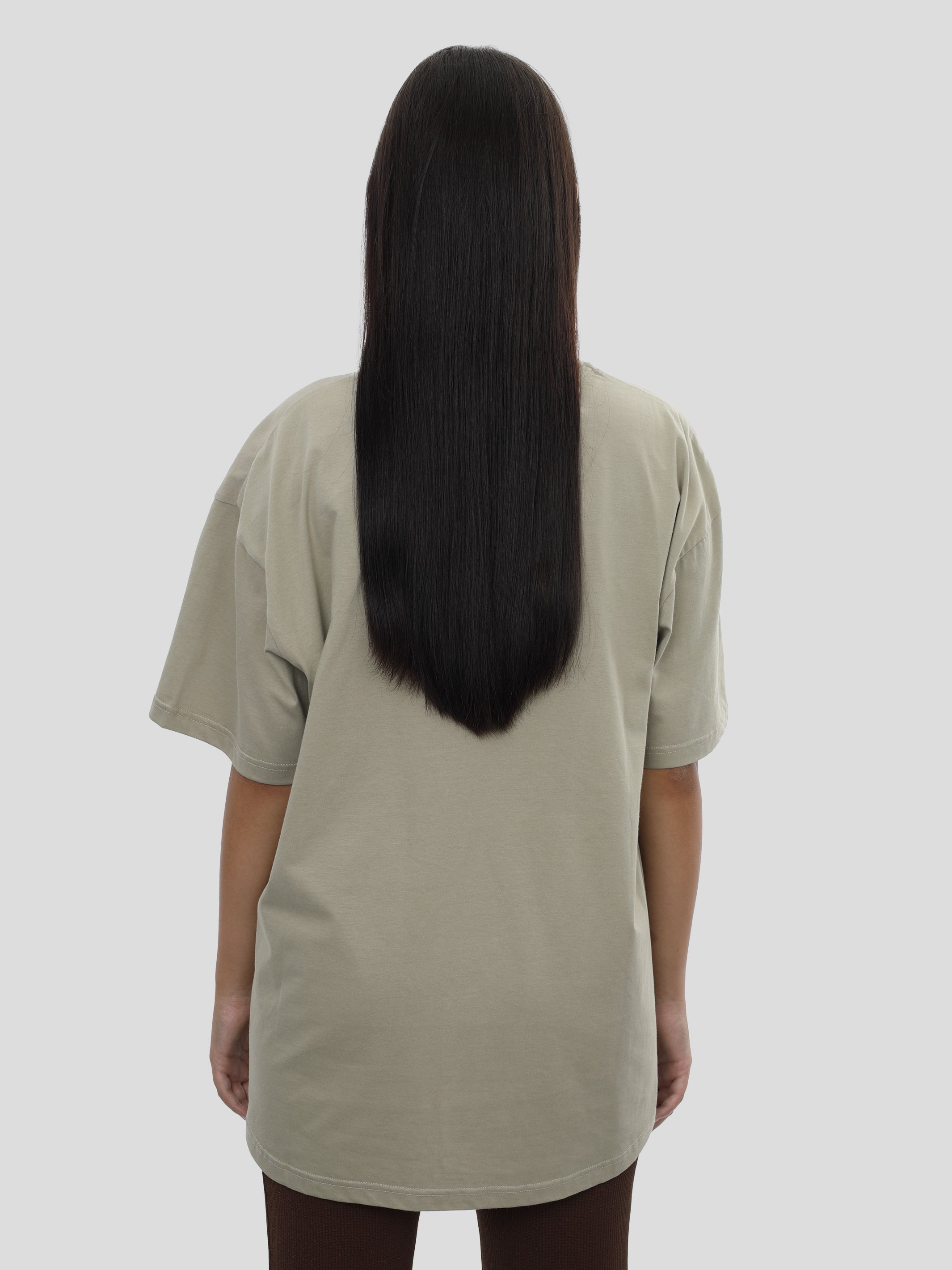 T-Shirt Oversize Unisex Herz Print in Olive project eleven