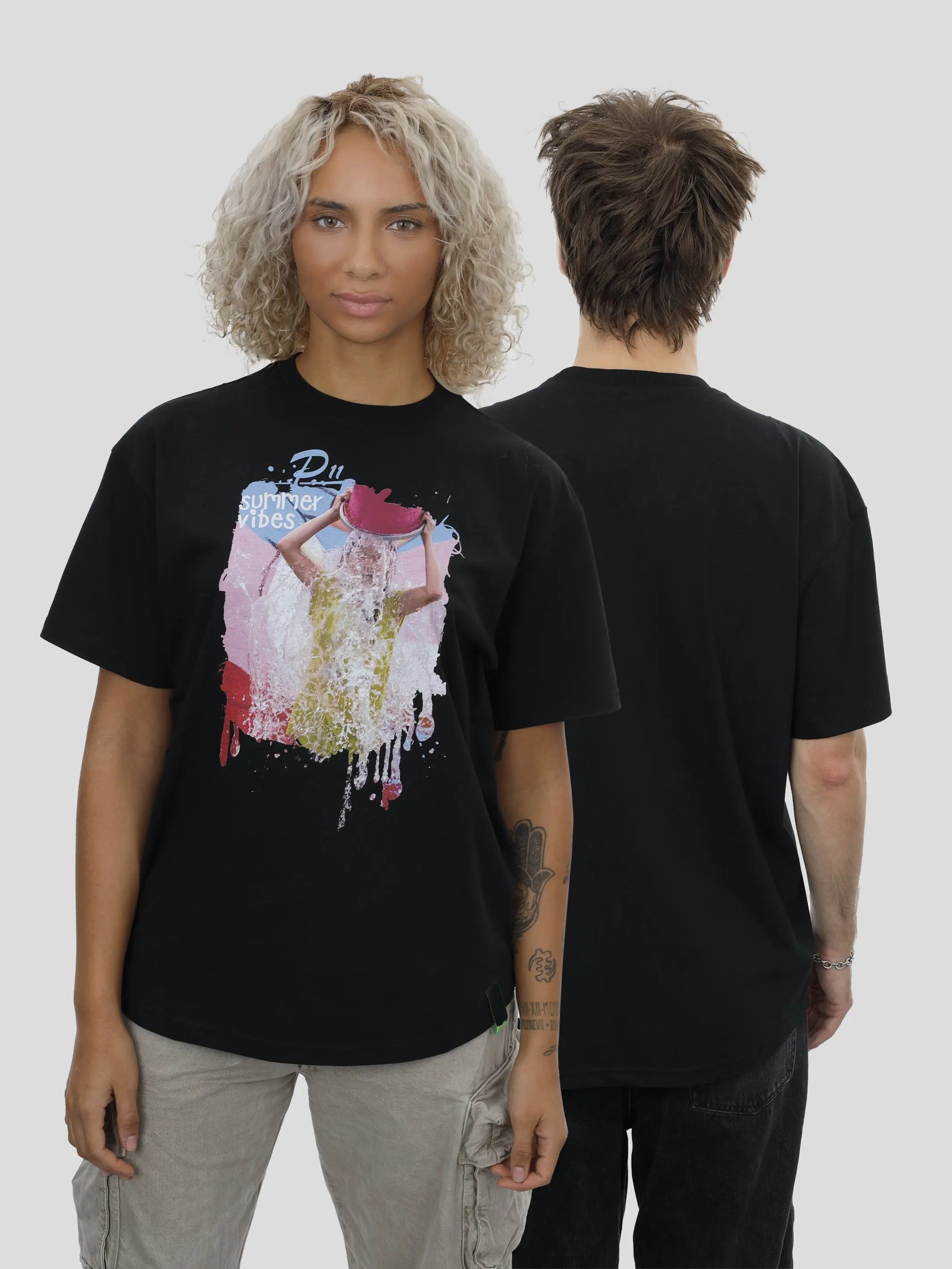T-Shirt Oversize Unisex Wasser Print in Schwarz project eleven