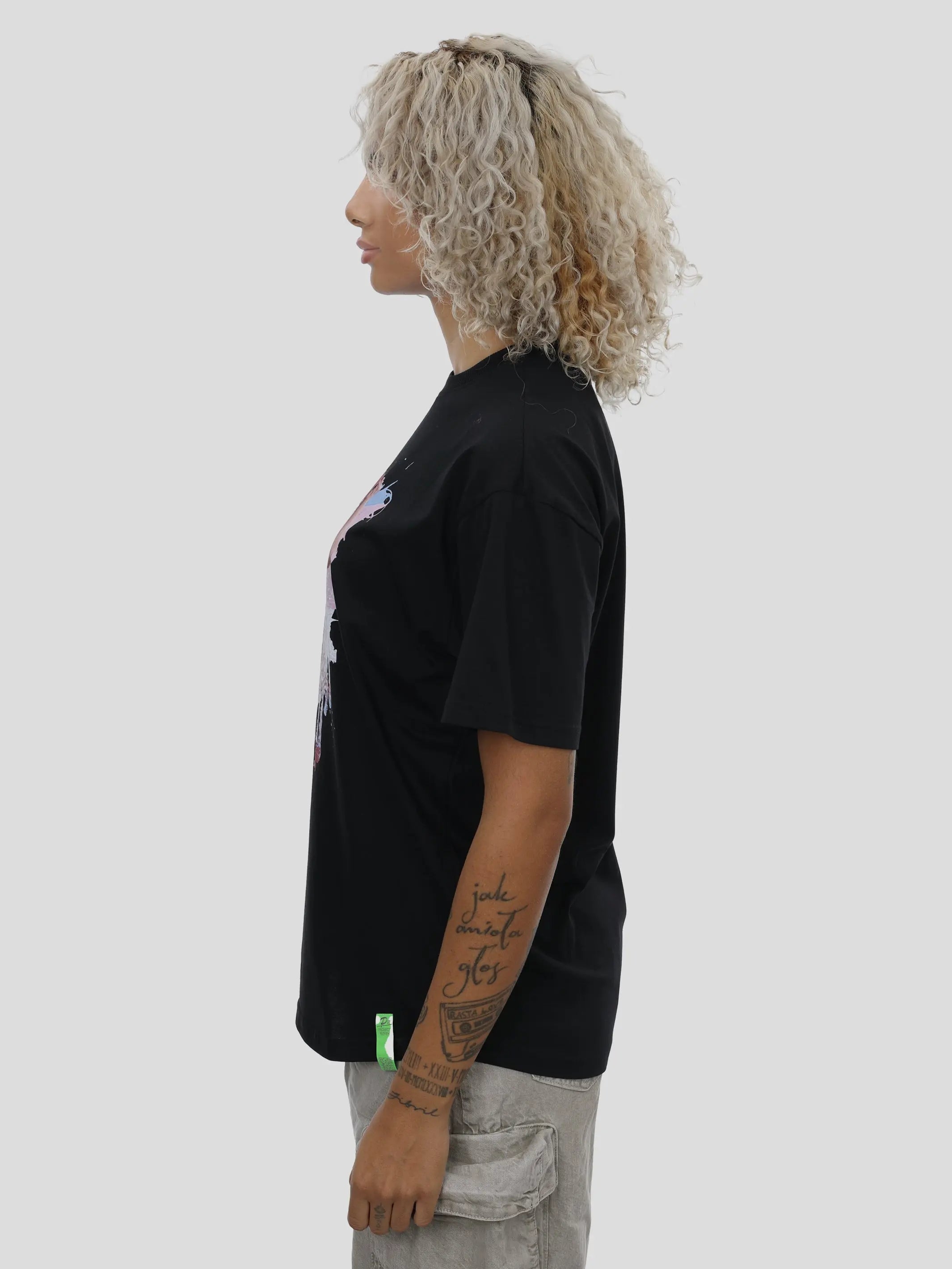 T-Shirt Oversize Unisex Wasser Print in Schwarz project eleven