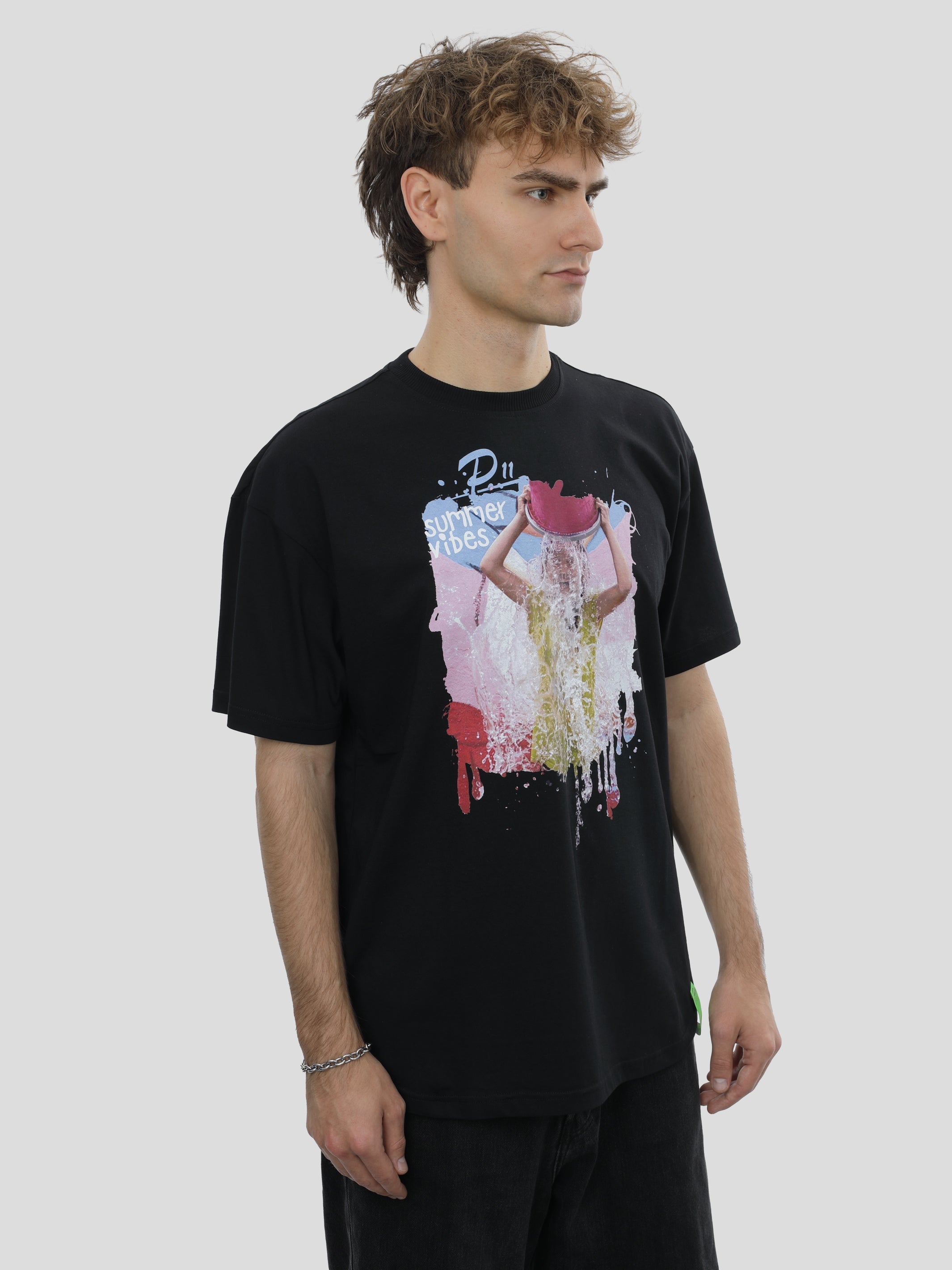 T-Shirt Oversize Unisex Wasser Print in Schwarz project eleven