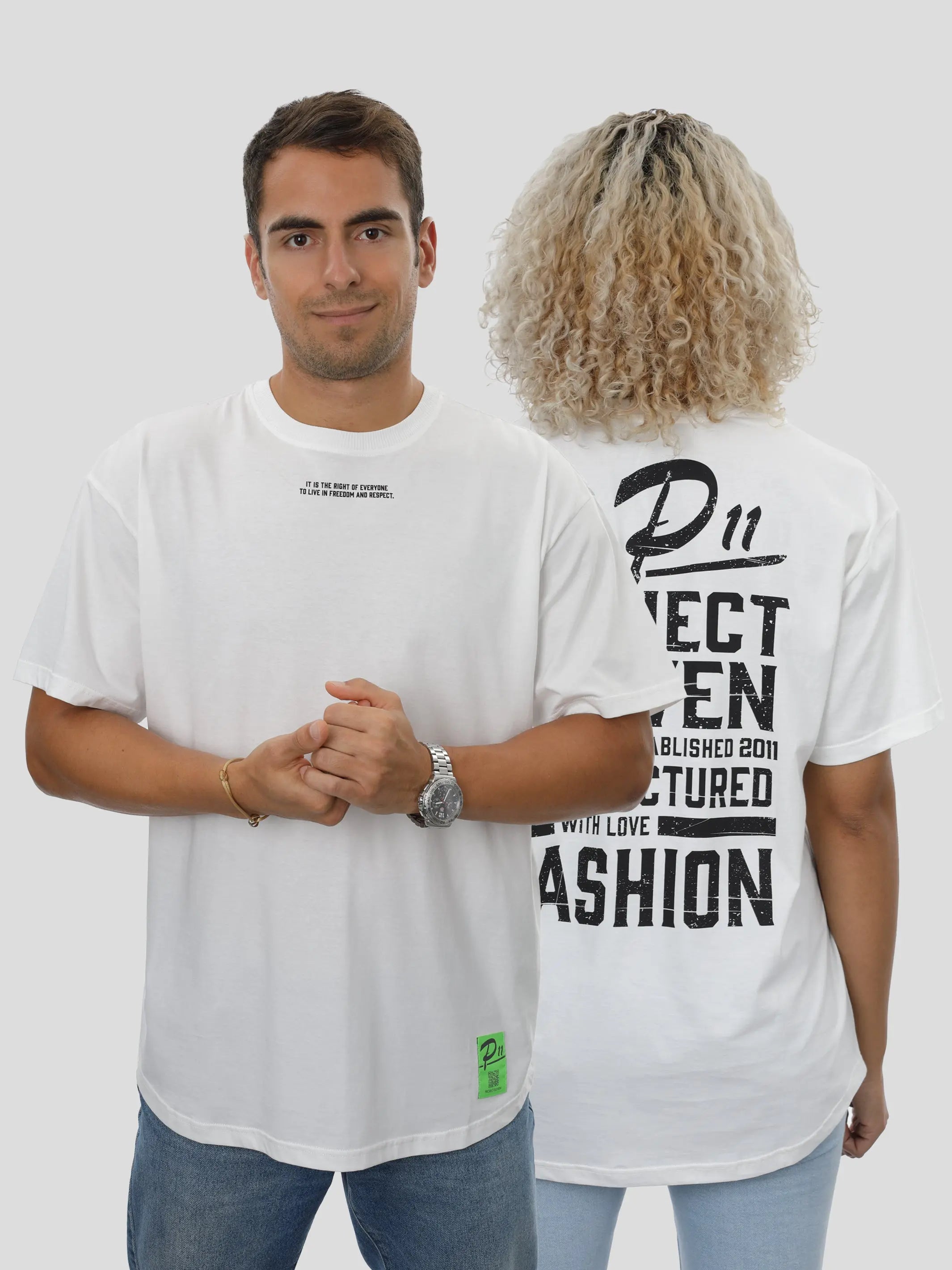T-Shirt Oversize Unisex in Off-White project eleven