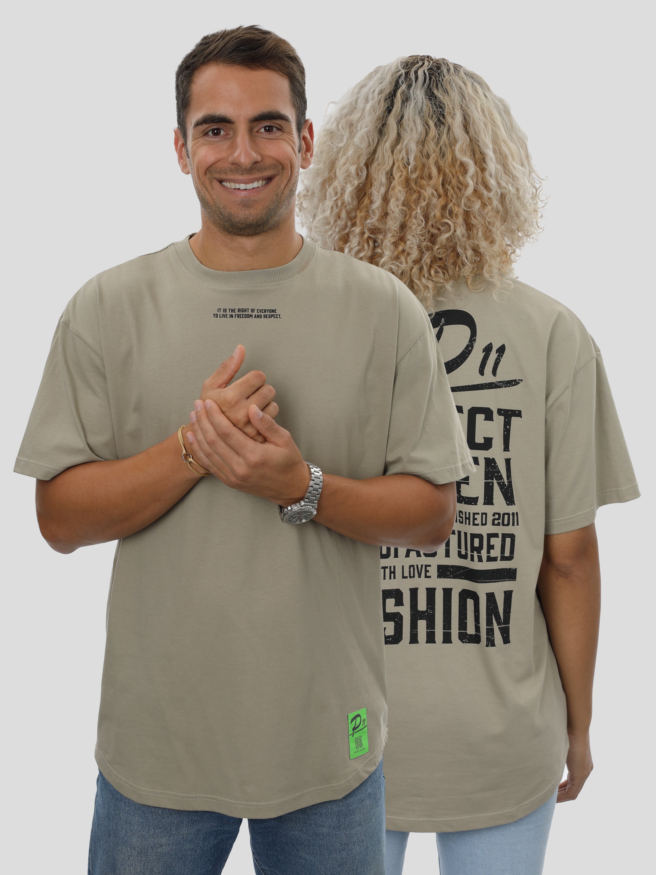 Oversized Unisex T-Shirt in Olive