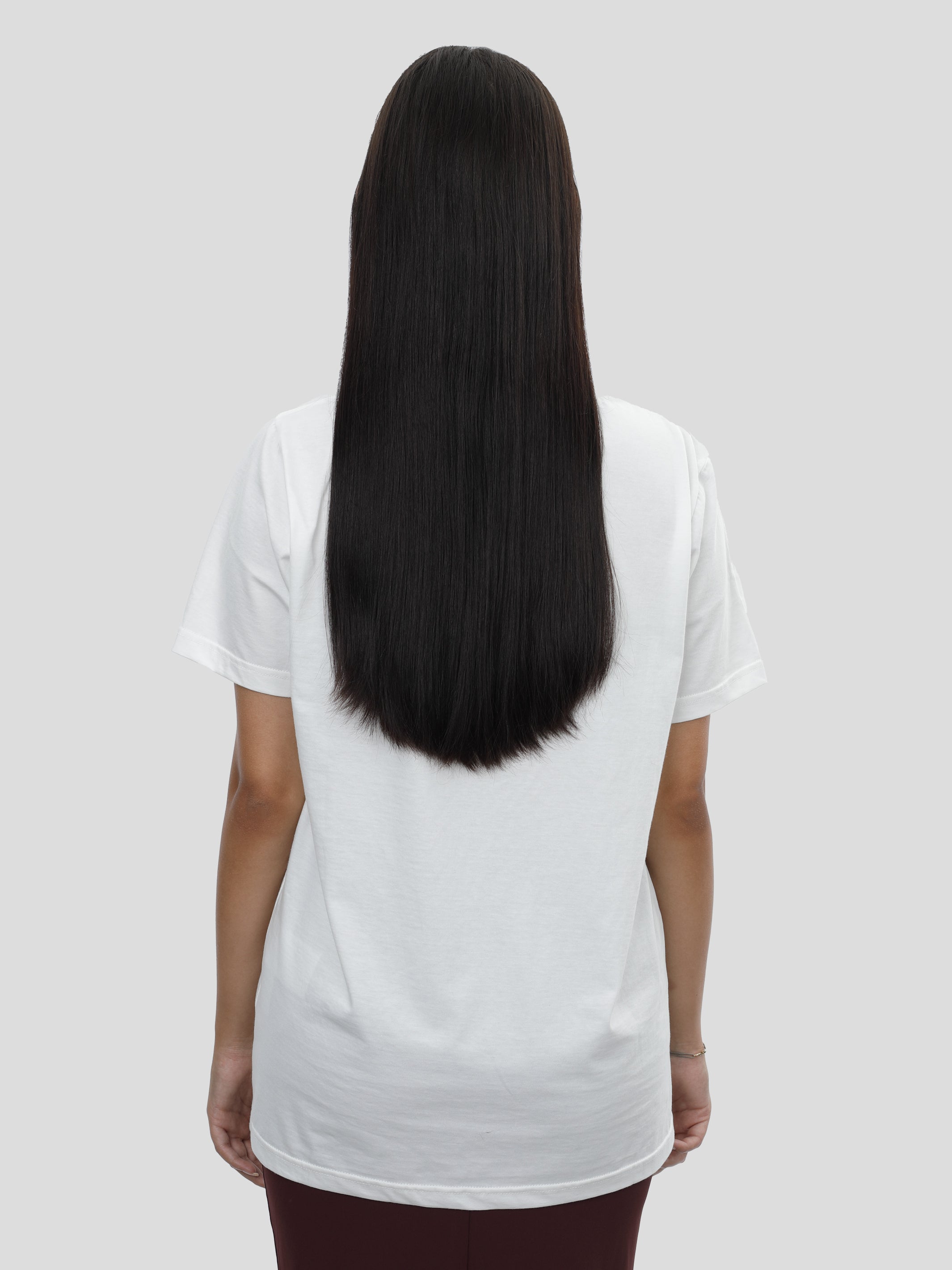 Camiseta Slim Fit Unisex en Blanco Roto