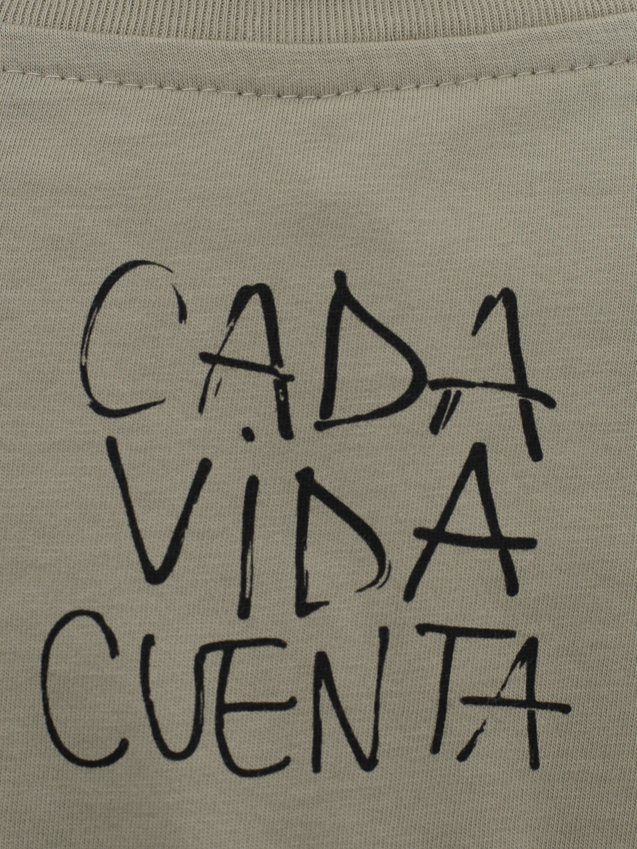 Slim Fit Unisex T-Shirt in Olive