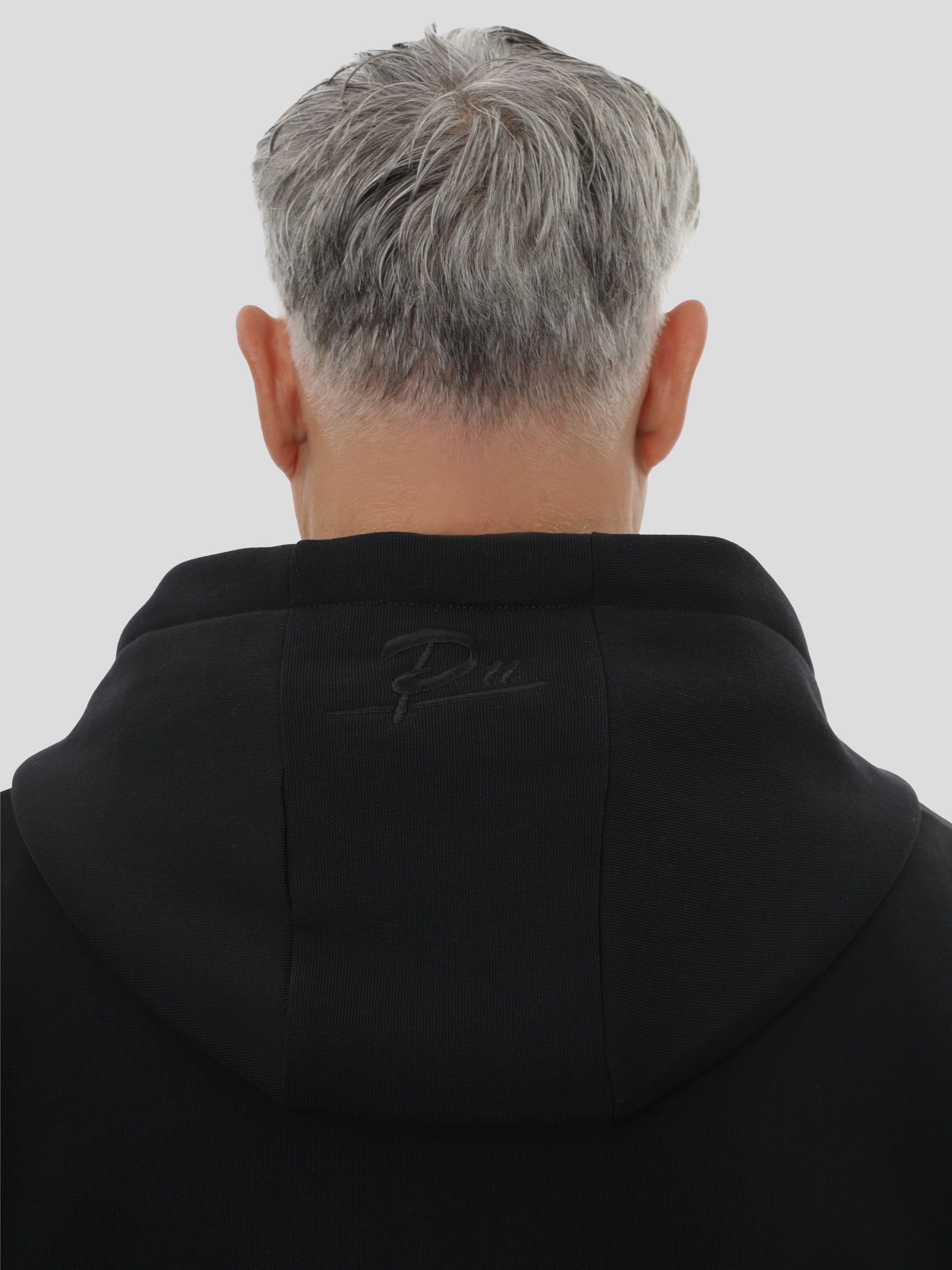 P11 Zip Hoodie Unisex in Schwarz project eleven