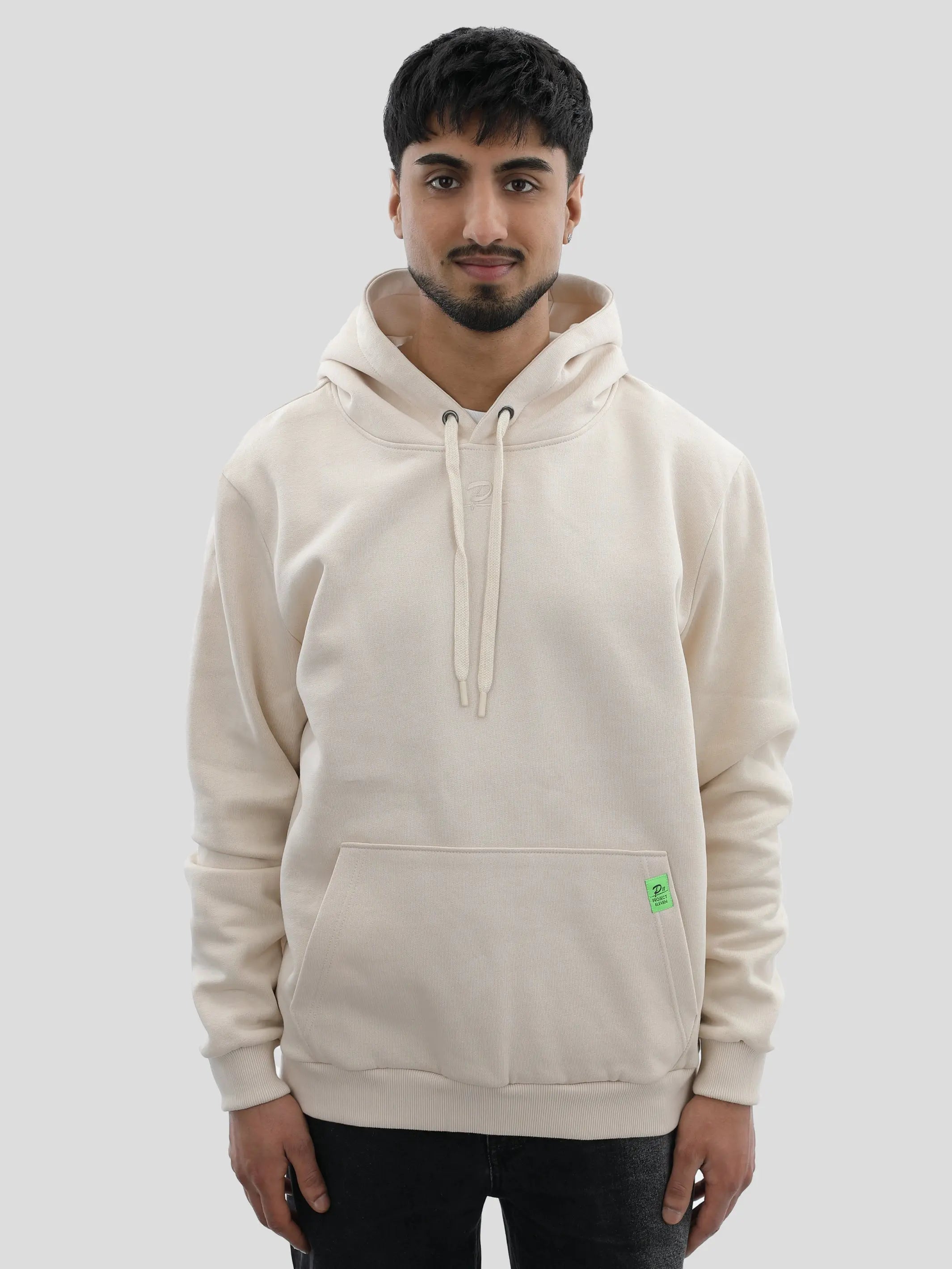 P11 Regular Hoodie Unisex mit kleiner Stickerei in Perfectly Pal project eleven