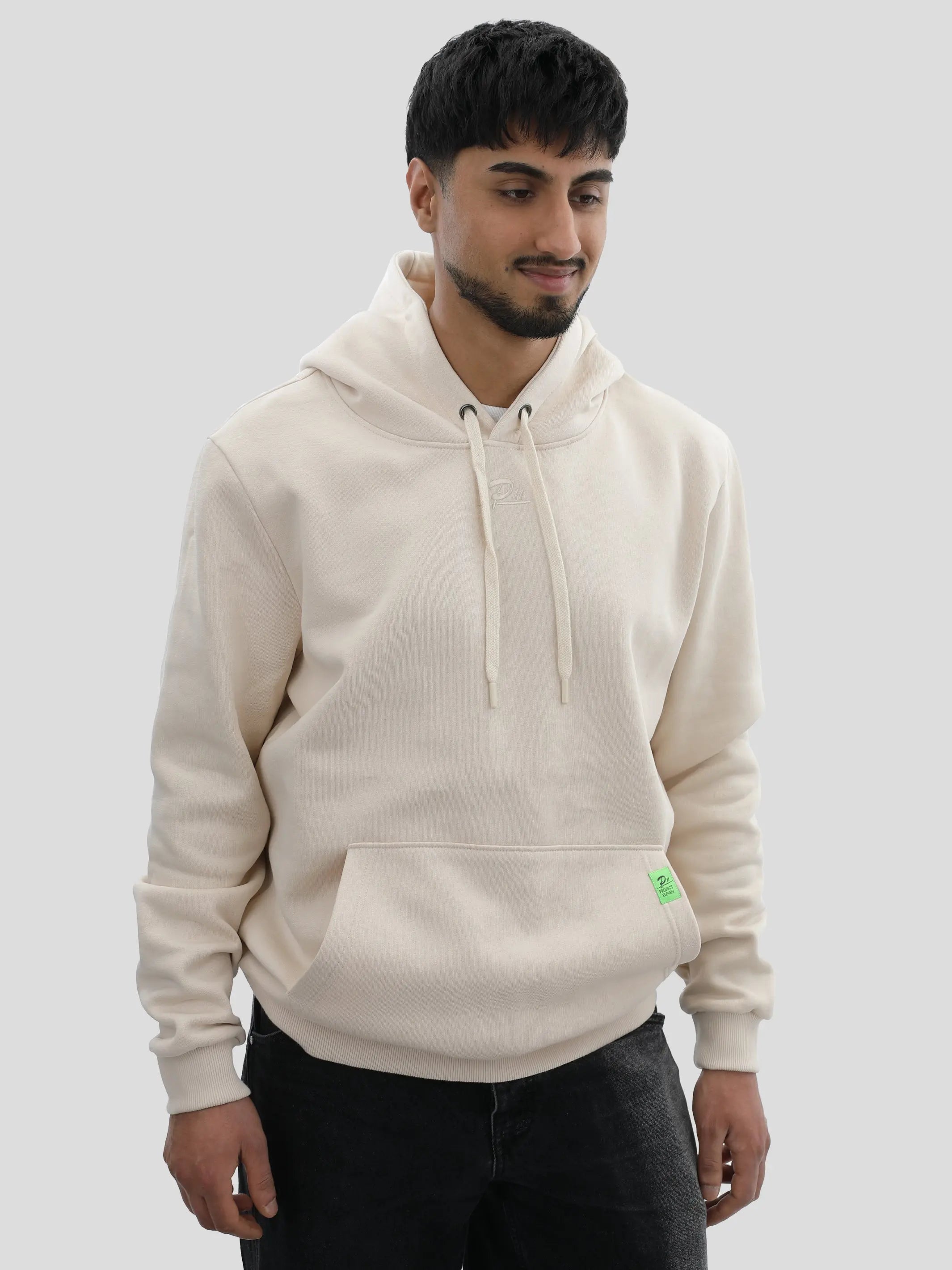 P11 Regular Hoodie Unisex mit kleiner Stickerei in Perfectly Pal project eleven