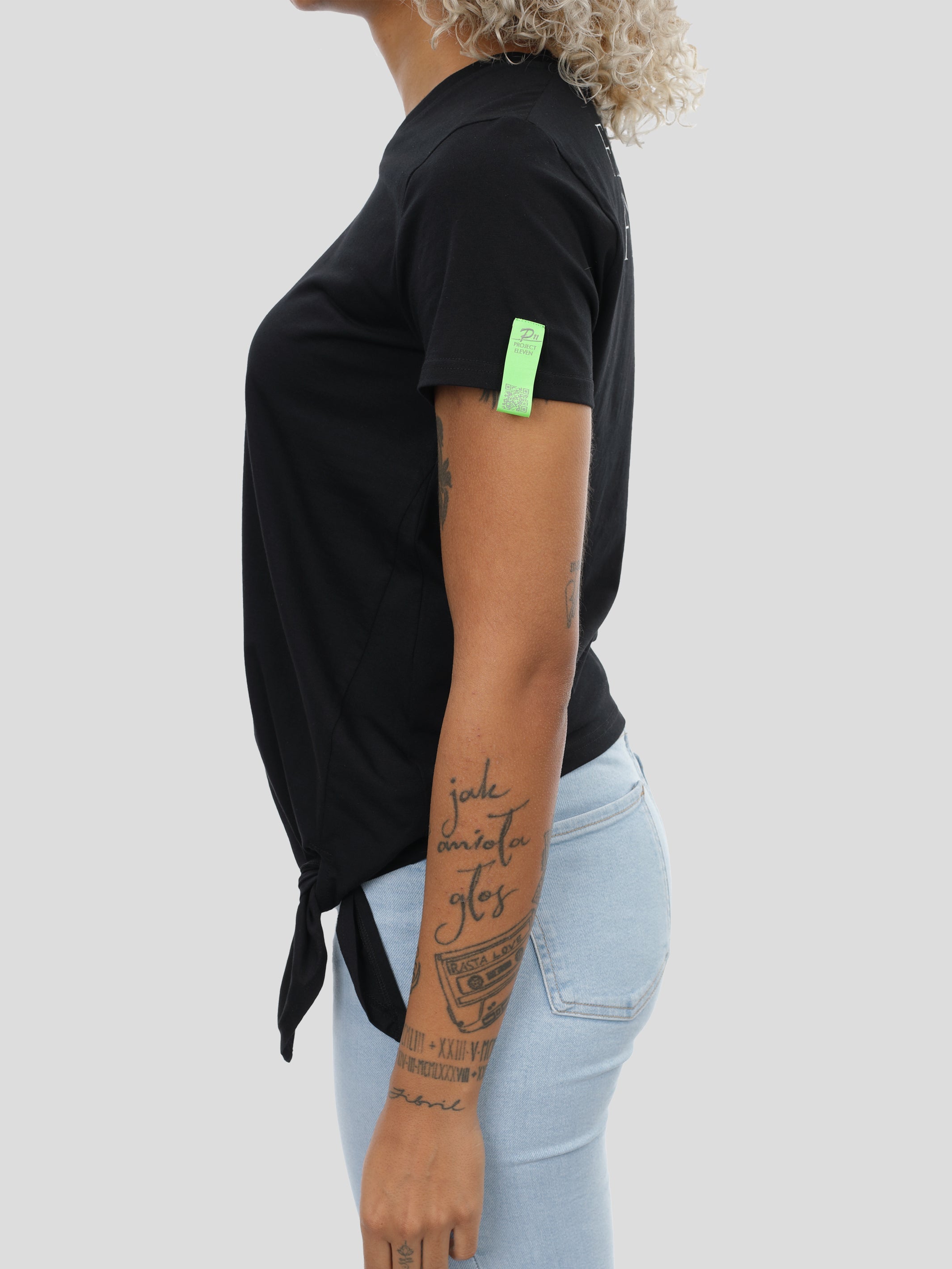 T-shirt with hem loops and V-neck in black