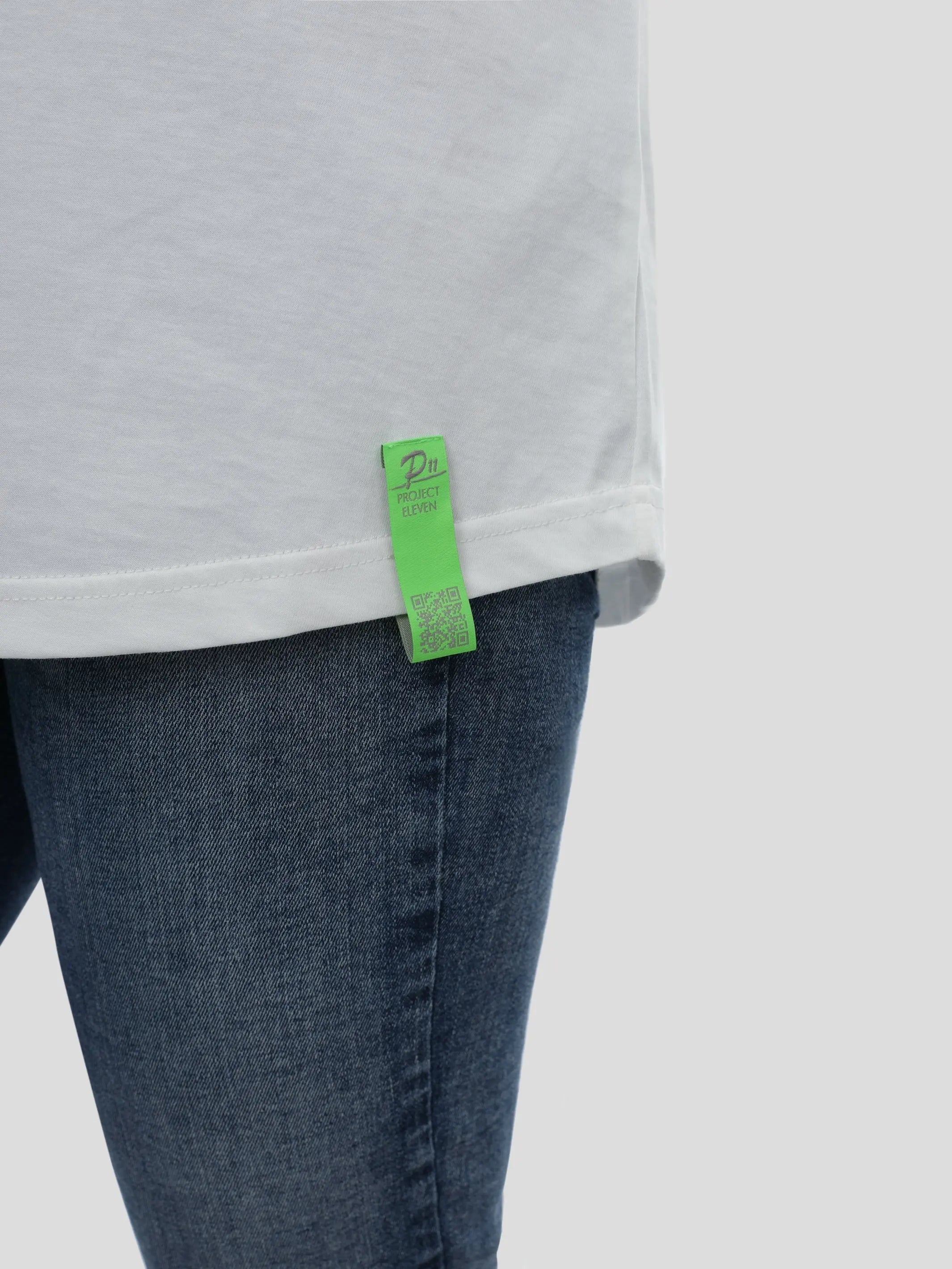 P11 T-Shirt Loose Frauen in Off-White project eleven