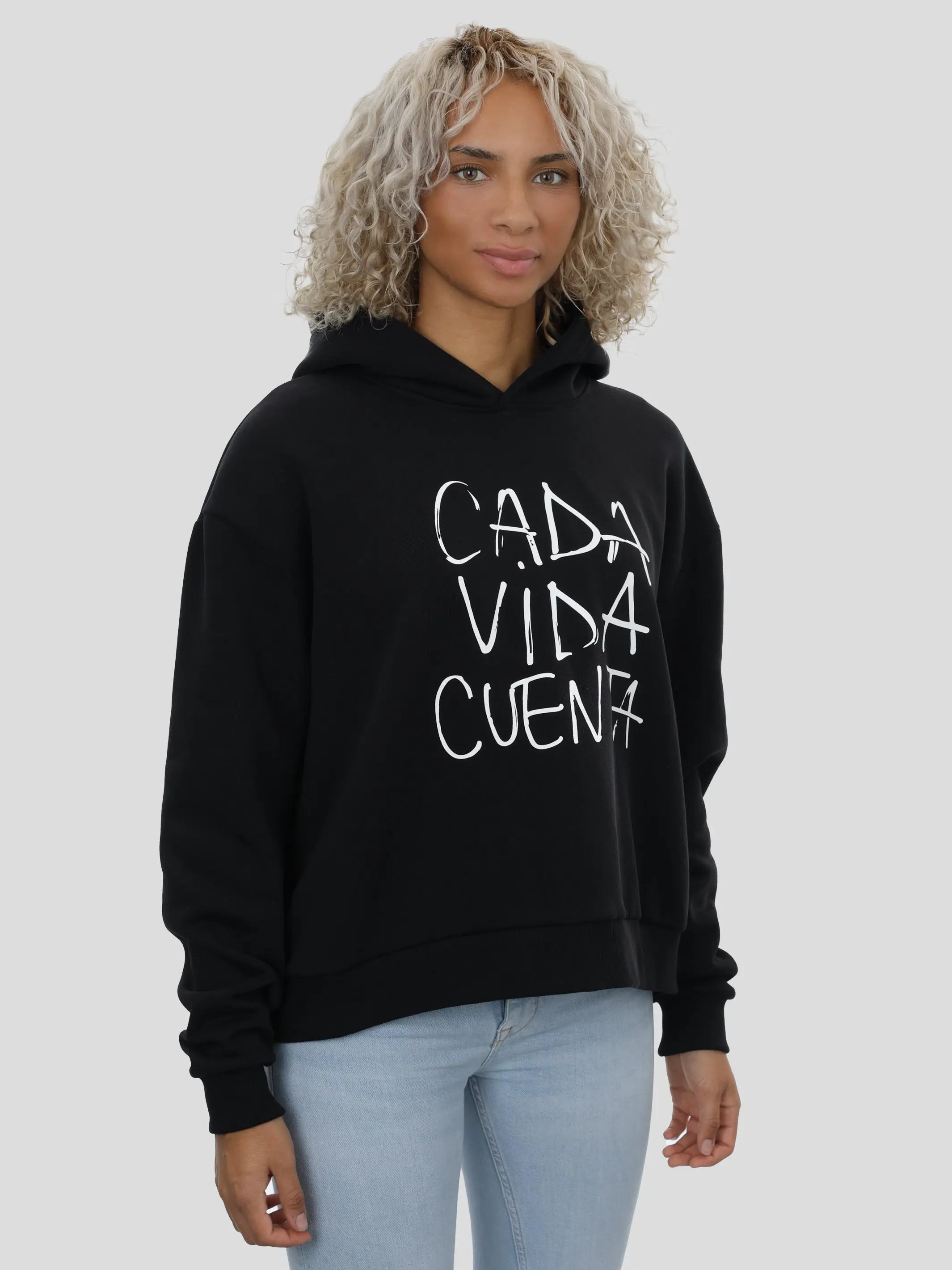 Boxy Hoodie Unisex mit Druck in Schwarz project eleven