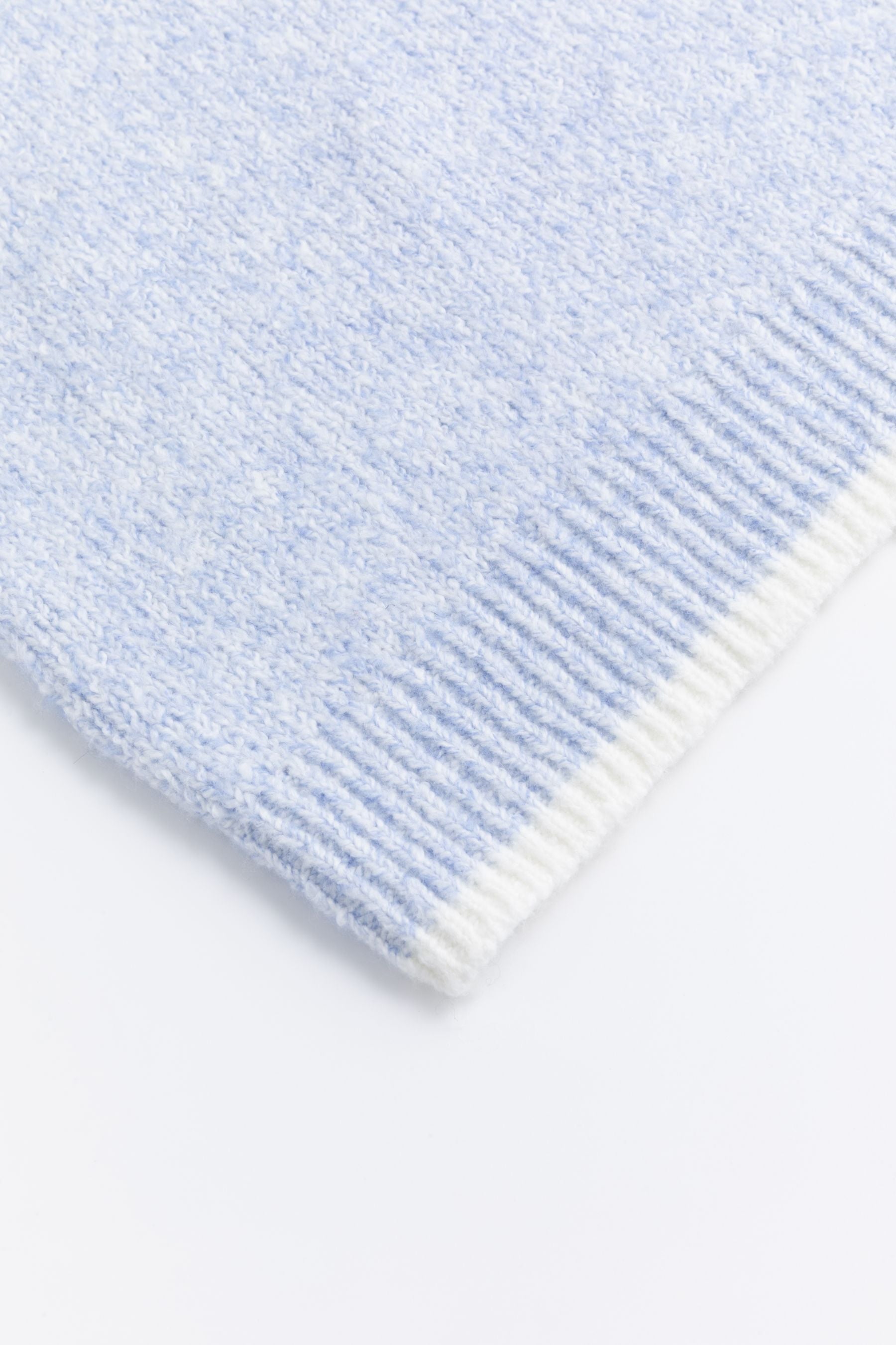 Six-o-Seven Moderner Stehkragenpullover aus Baumwolle von Six-o-seven in Light Blue six-o-seven