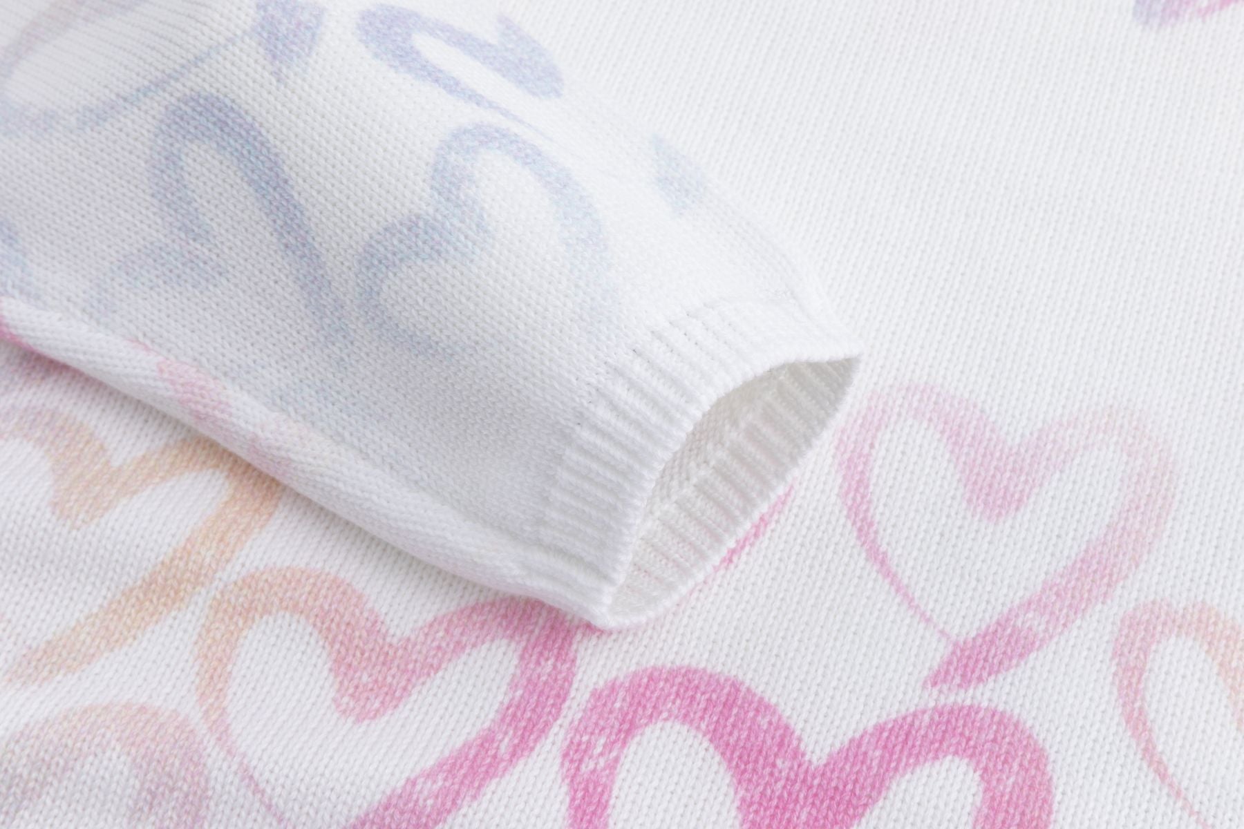 Six-p-Seven Strickpullover mit plakativen Design in WHITE