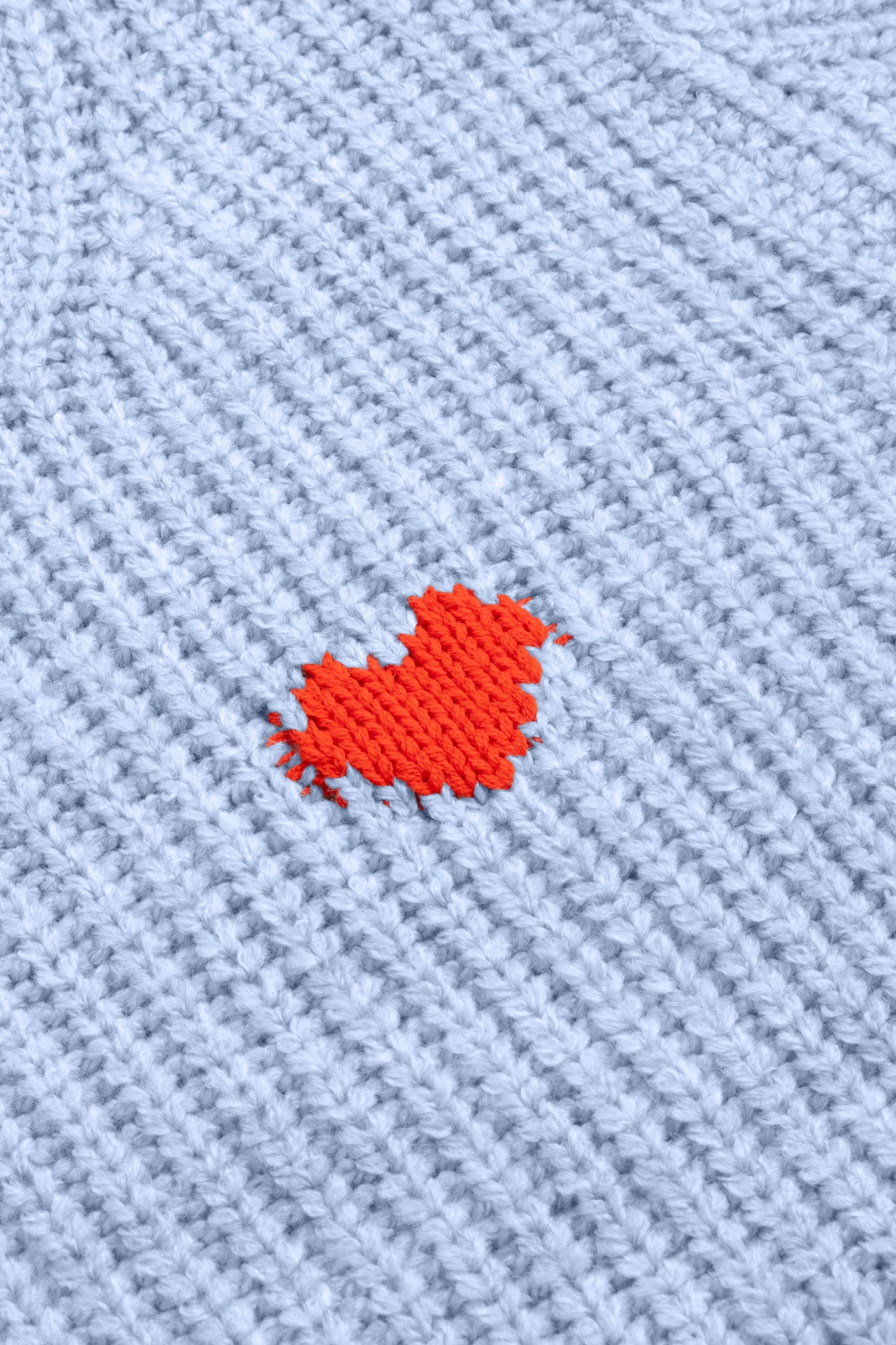 Valentine Grobstrick-Pullover mit Herzmotiv helles blau six-o-seven