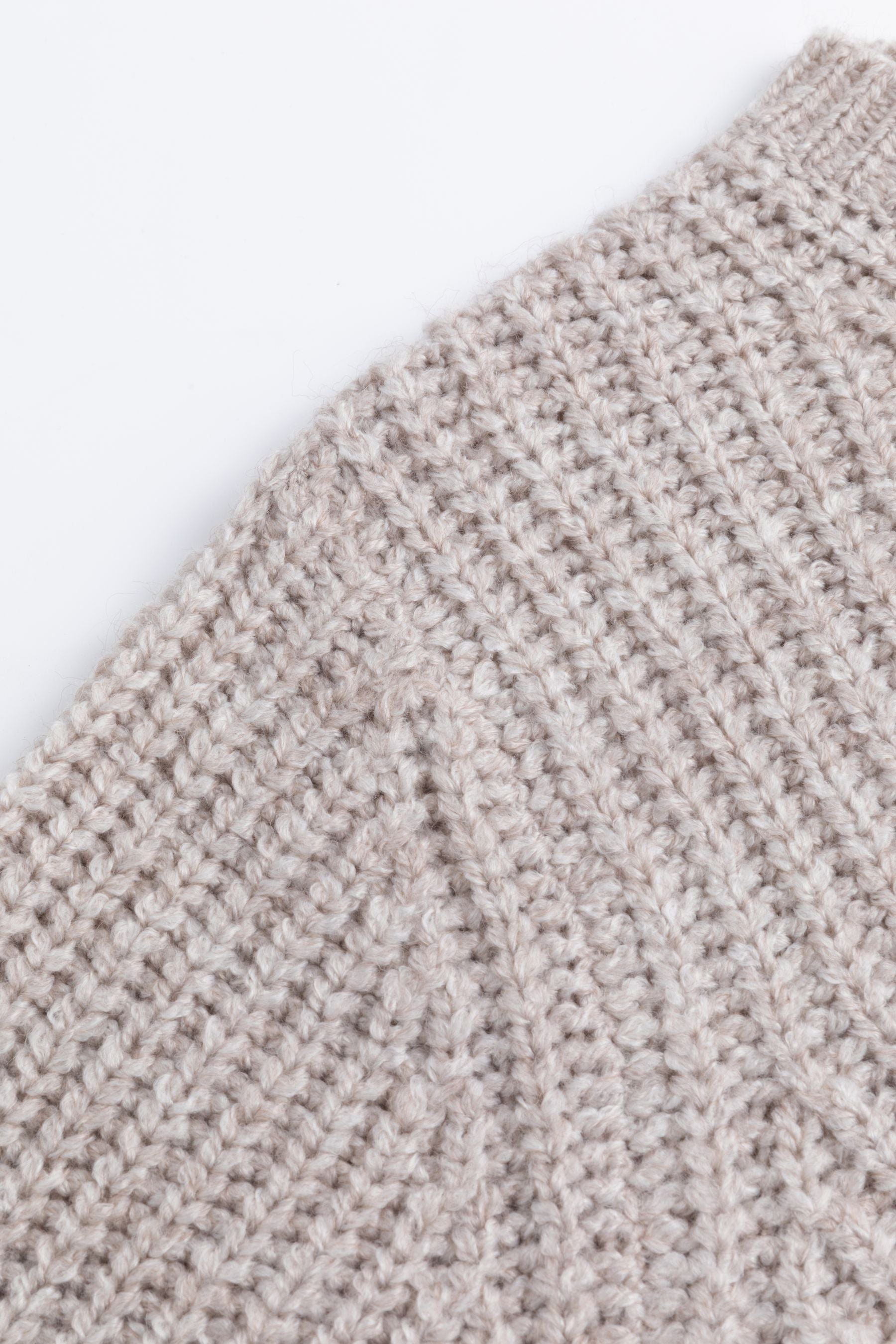 Valentine chunky knit sweater with heart motif Beige six-o-seven