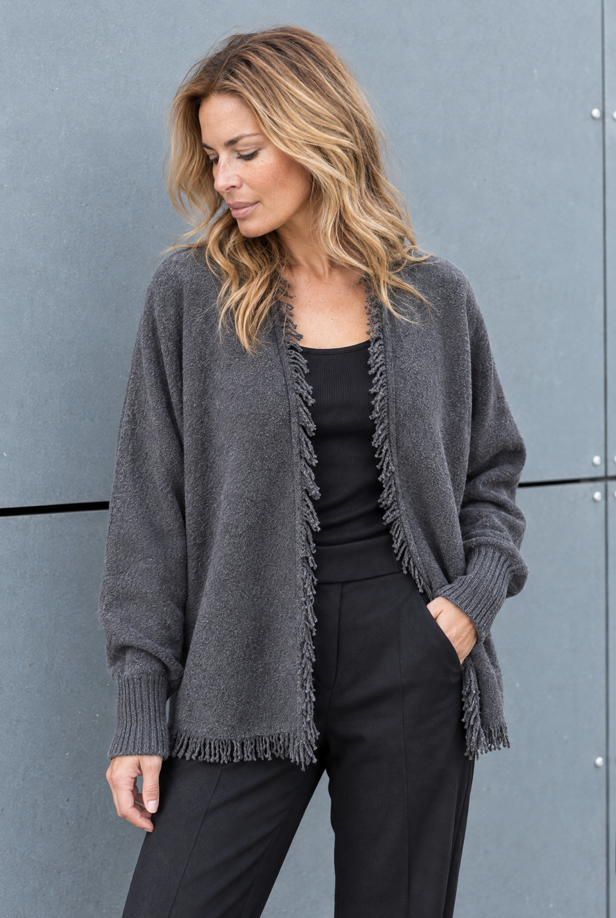 Damen Strickjacke Anthrazit Fransen Cardigan Baumwolle Herbst Winter Oversize