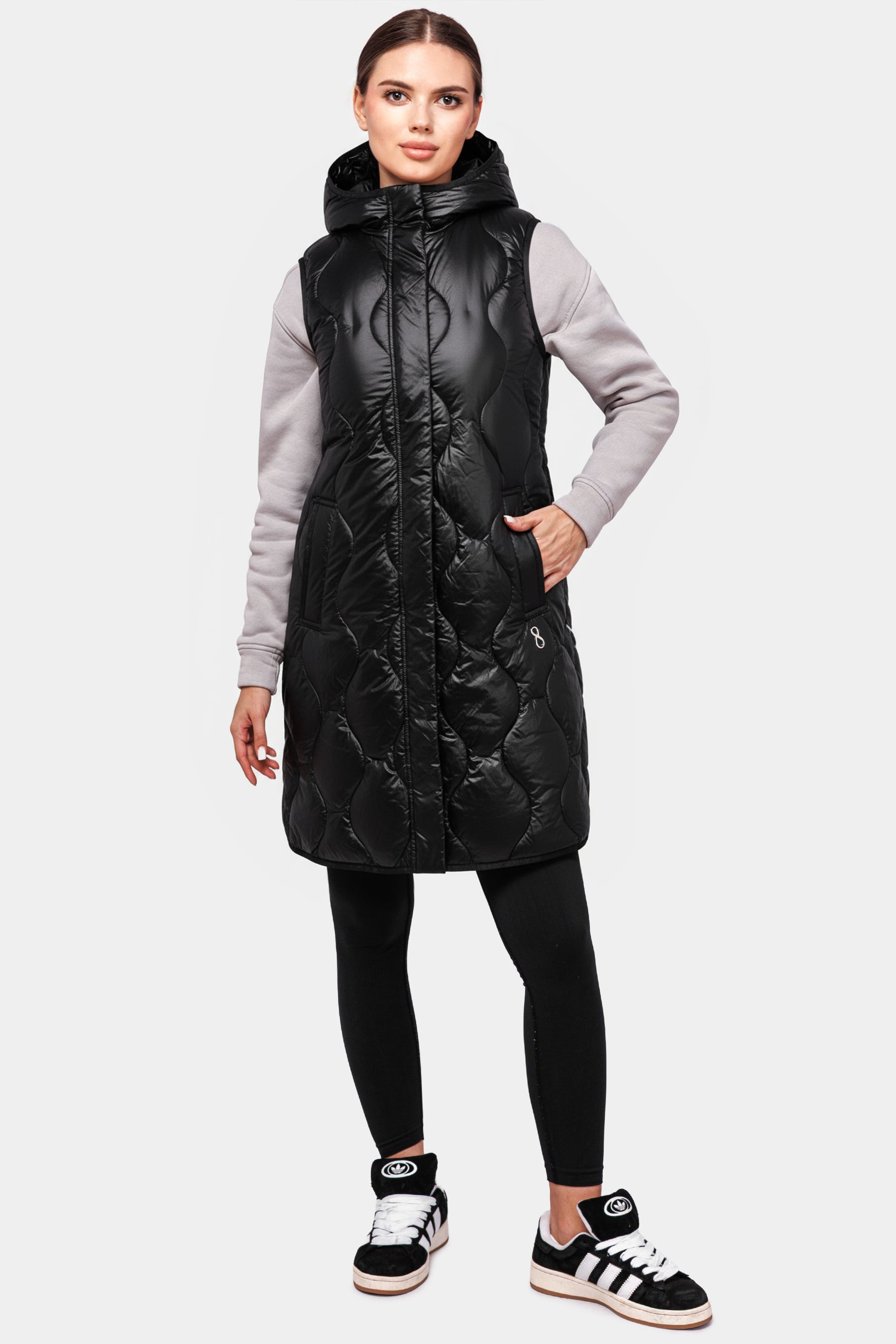 Elegante Damen Daunenweste mit Wellensteppung in Schwarz Travel 8