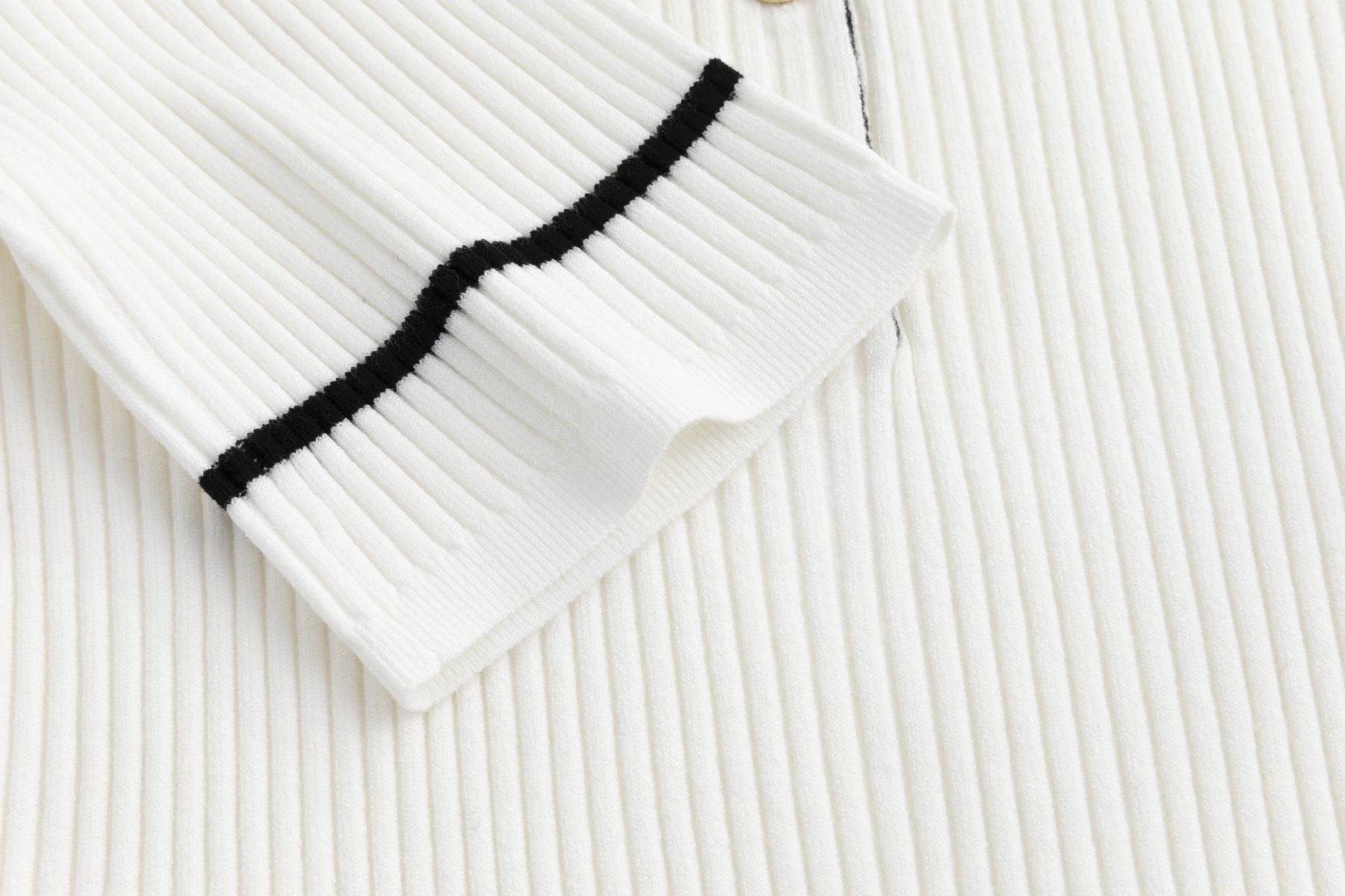 Strickshirt mit Knöpfen WHITE Zaubermond