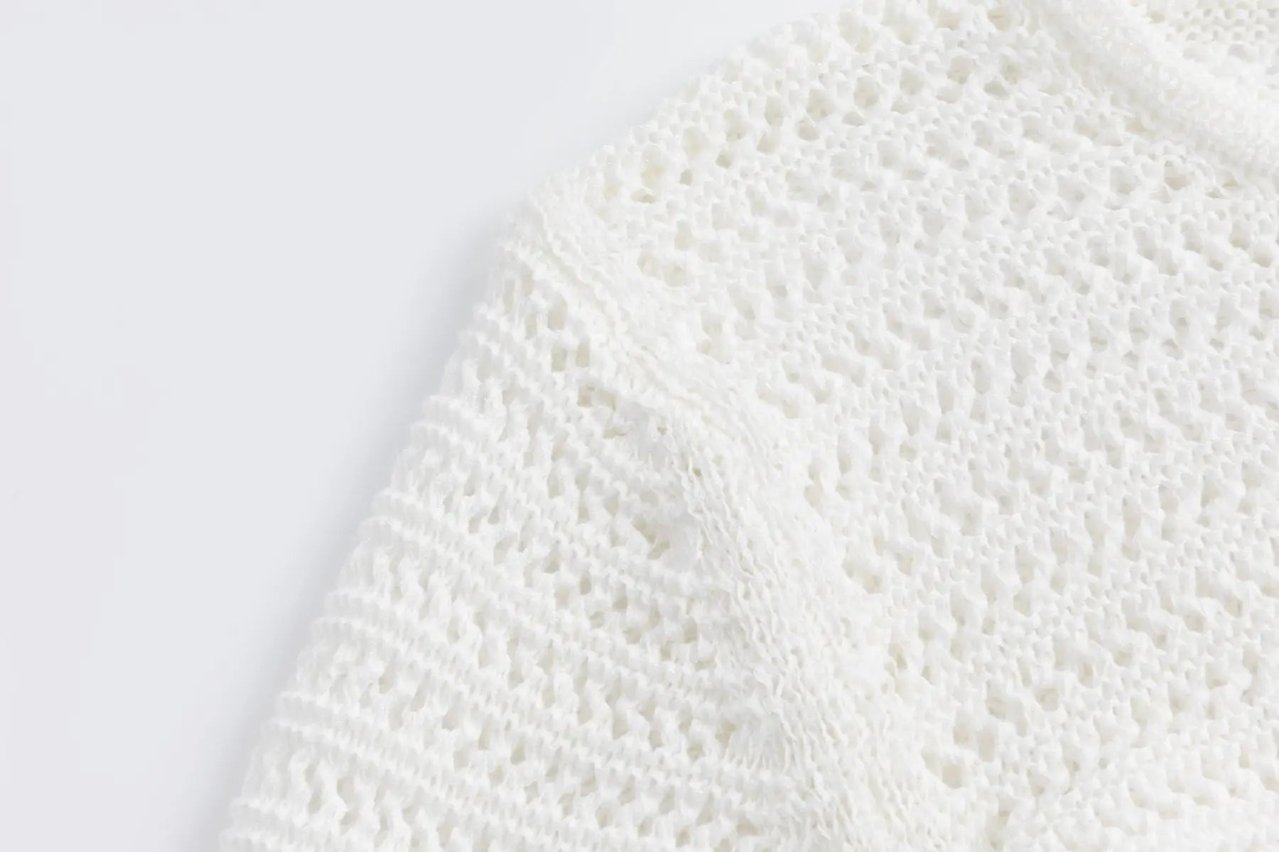 Häckel-Strickjacke WHITE Zaubermond