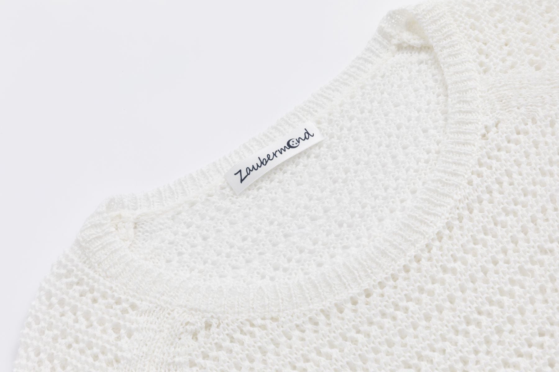 Häckel-Pullover WHITE Zaubermond
