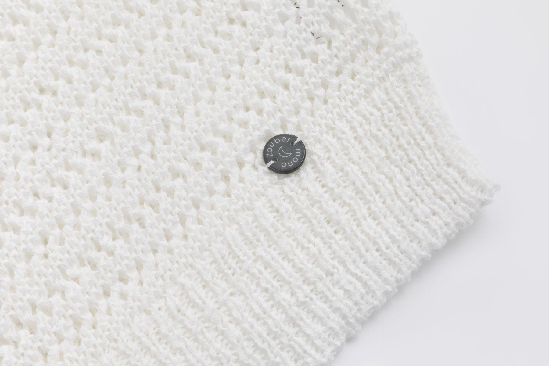 Häckel-Pullover WHITE Zaubermond