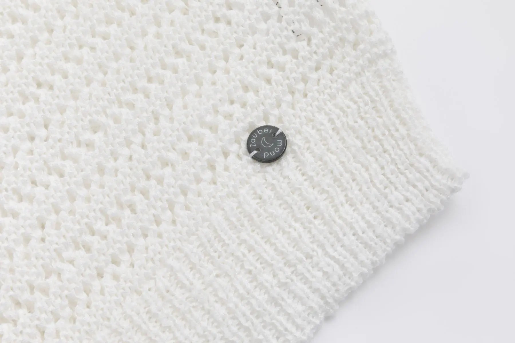 Häckel-Pullover WHITE Zaubermond