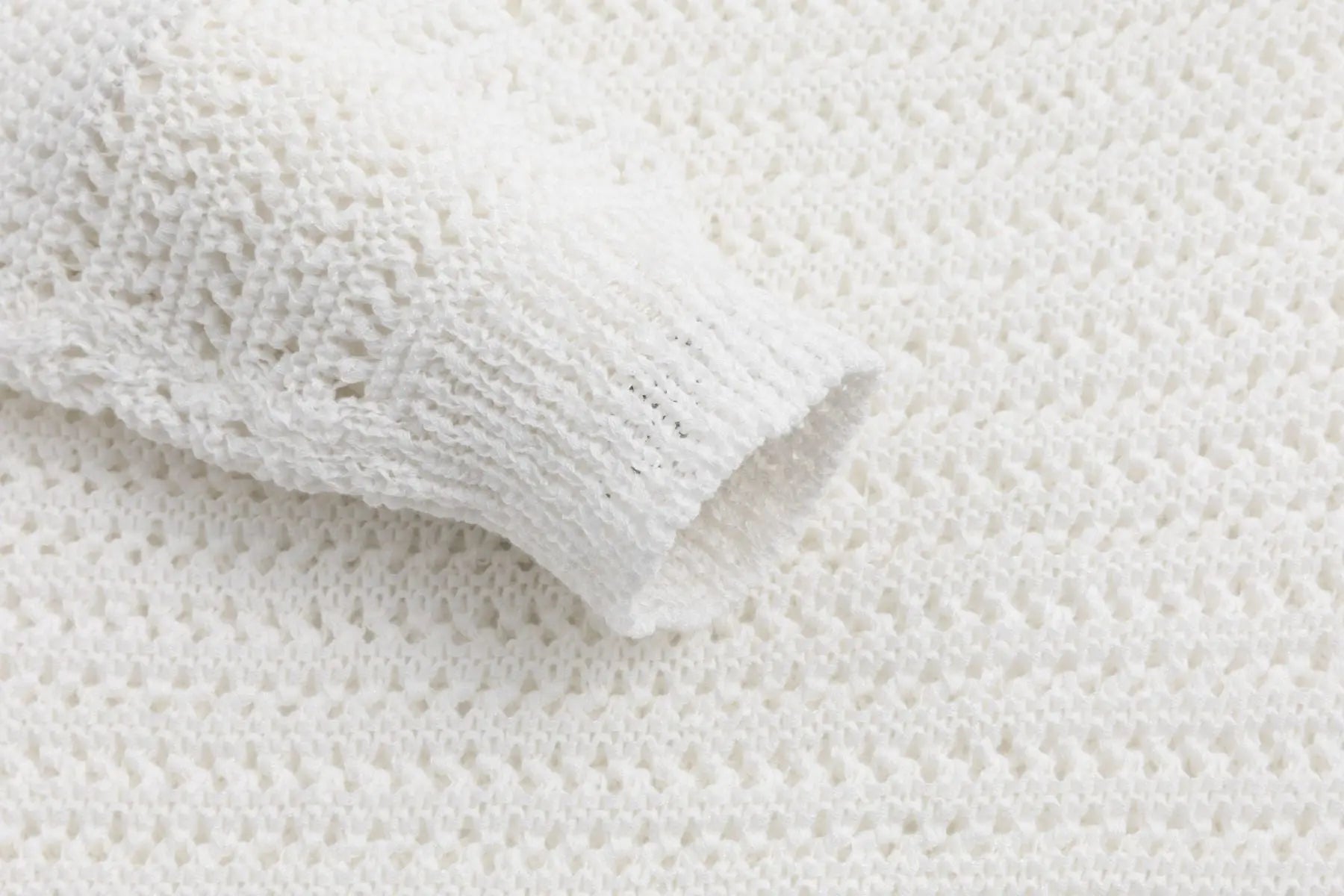 Häckel-Pullover WHITE Zaubermond