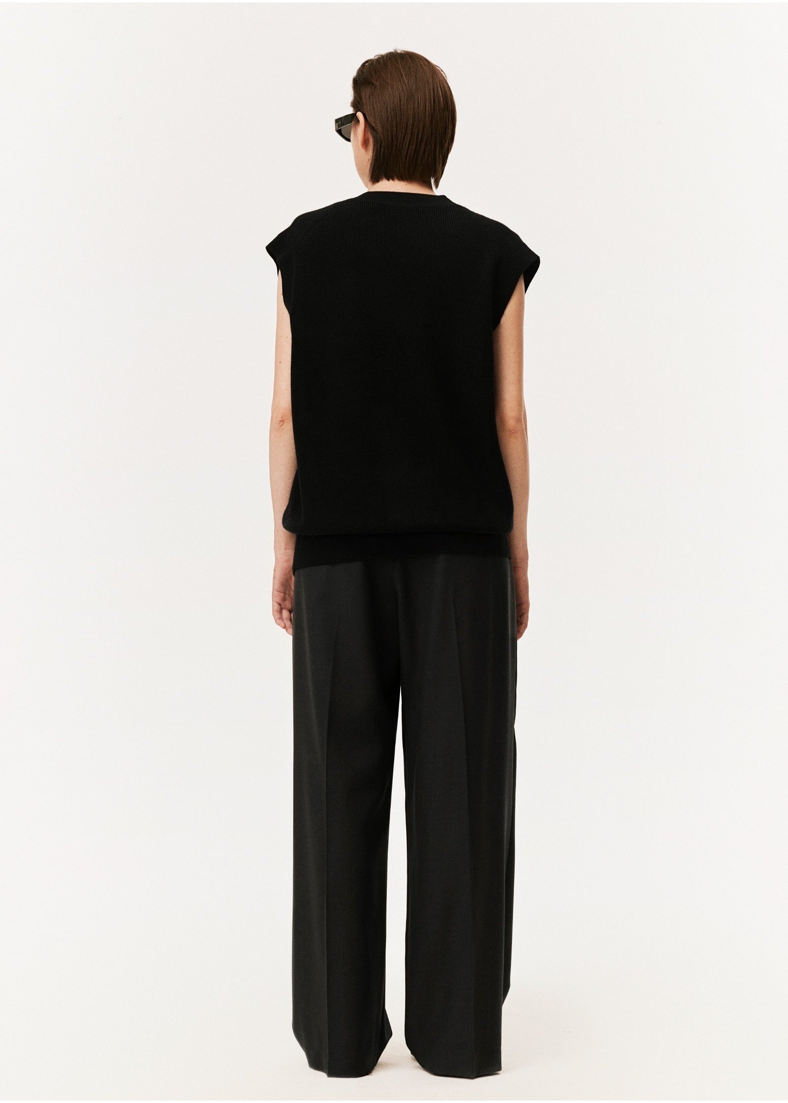 Damen Loose Hose mit Falten & Taschen Grau LESS