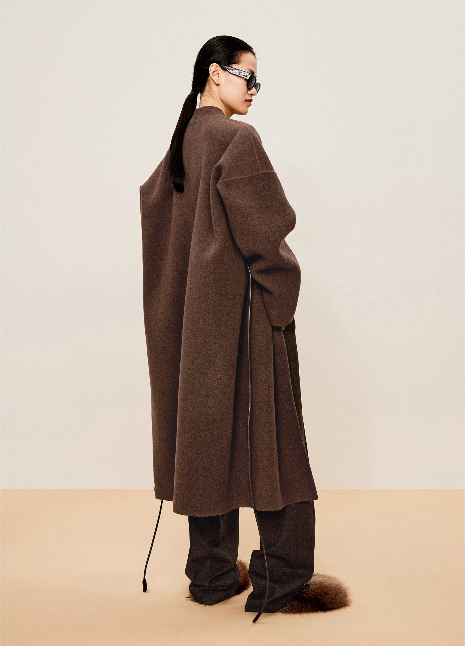 Damen lockere Anzug Wollhose mit Bügelfalte Braun LESS