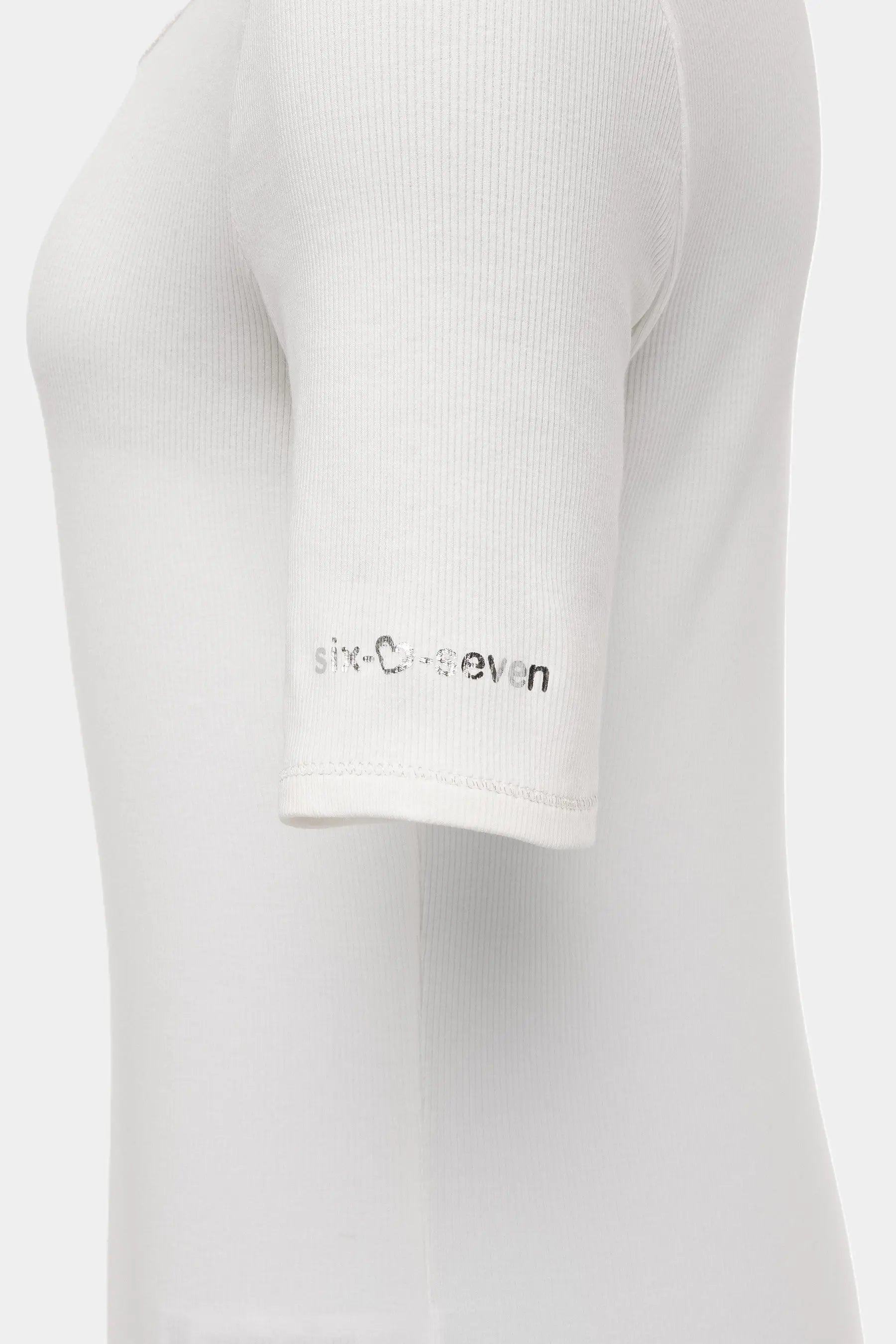 Six-o-Seven Basic Strickshirt mit Detail-Print - WHITE six-o-seven