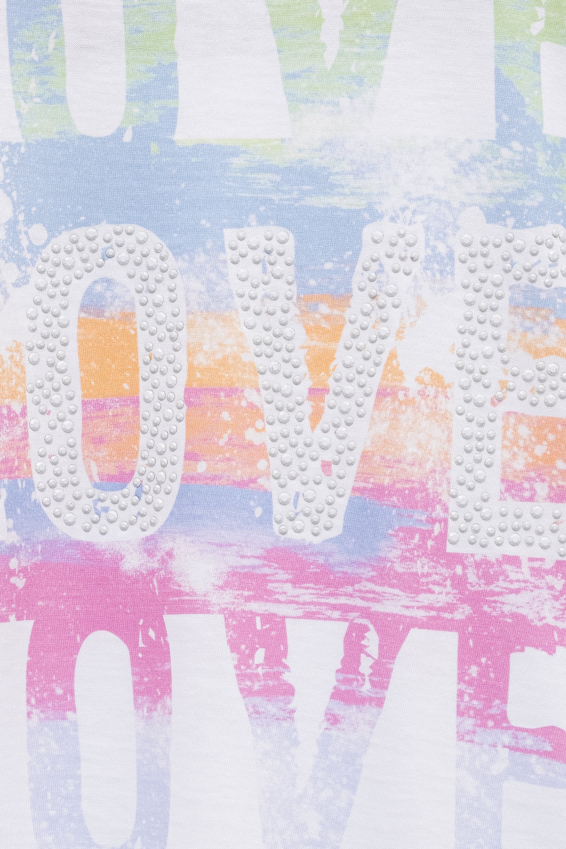 Six-o-Seven T-Shirt mit LOVE Print in WHITE six-o-seven