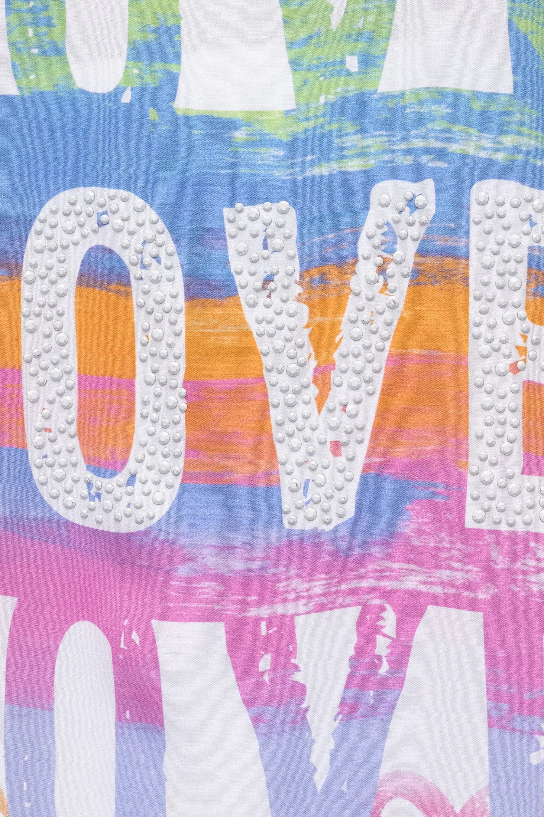T-Shirt mit plakativem "LOVE"-Print in WHITE für Valentinstag six-o-seven