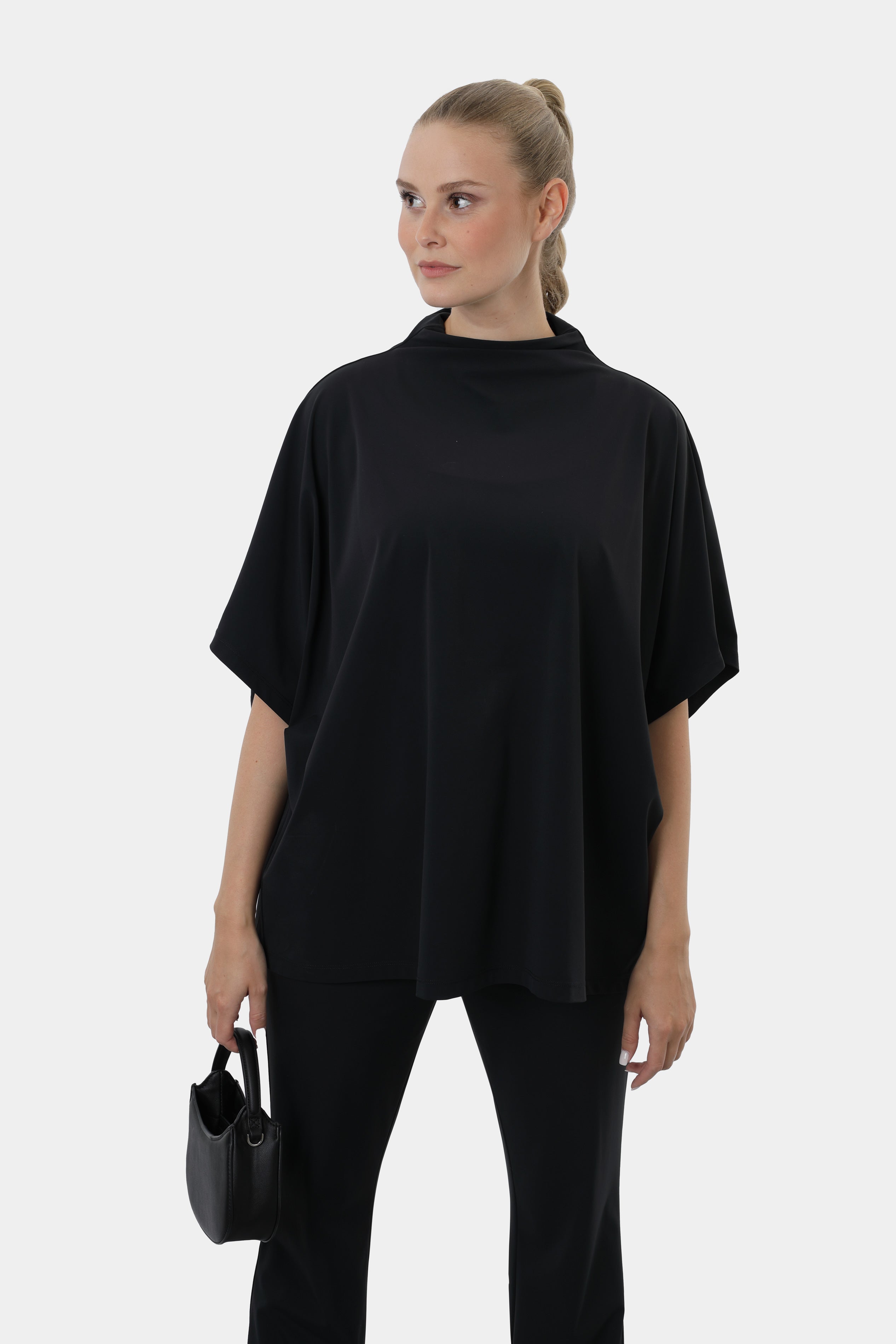 Bluse mit Fledermausärmel BLACK