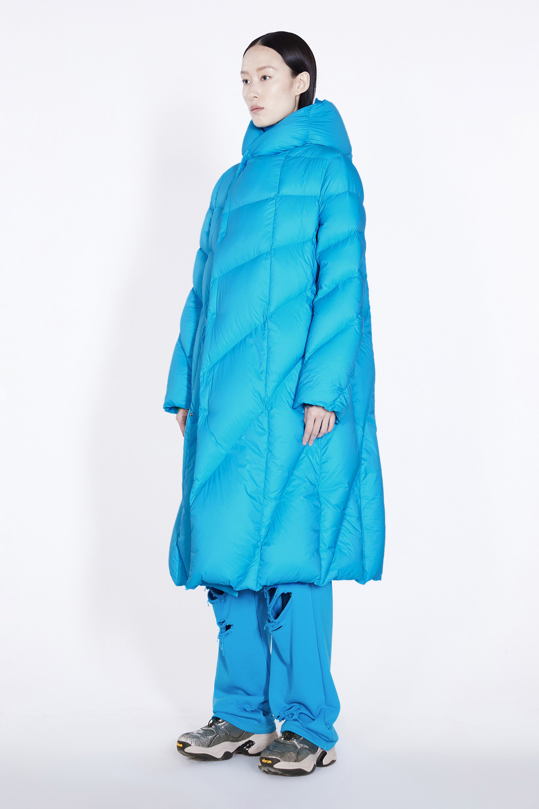 JNBY Daunenmantel Damen - Langer Steppmantel mit Kapuze, ultraleicht & wärmend in Skyblue JNBY