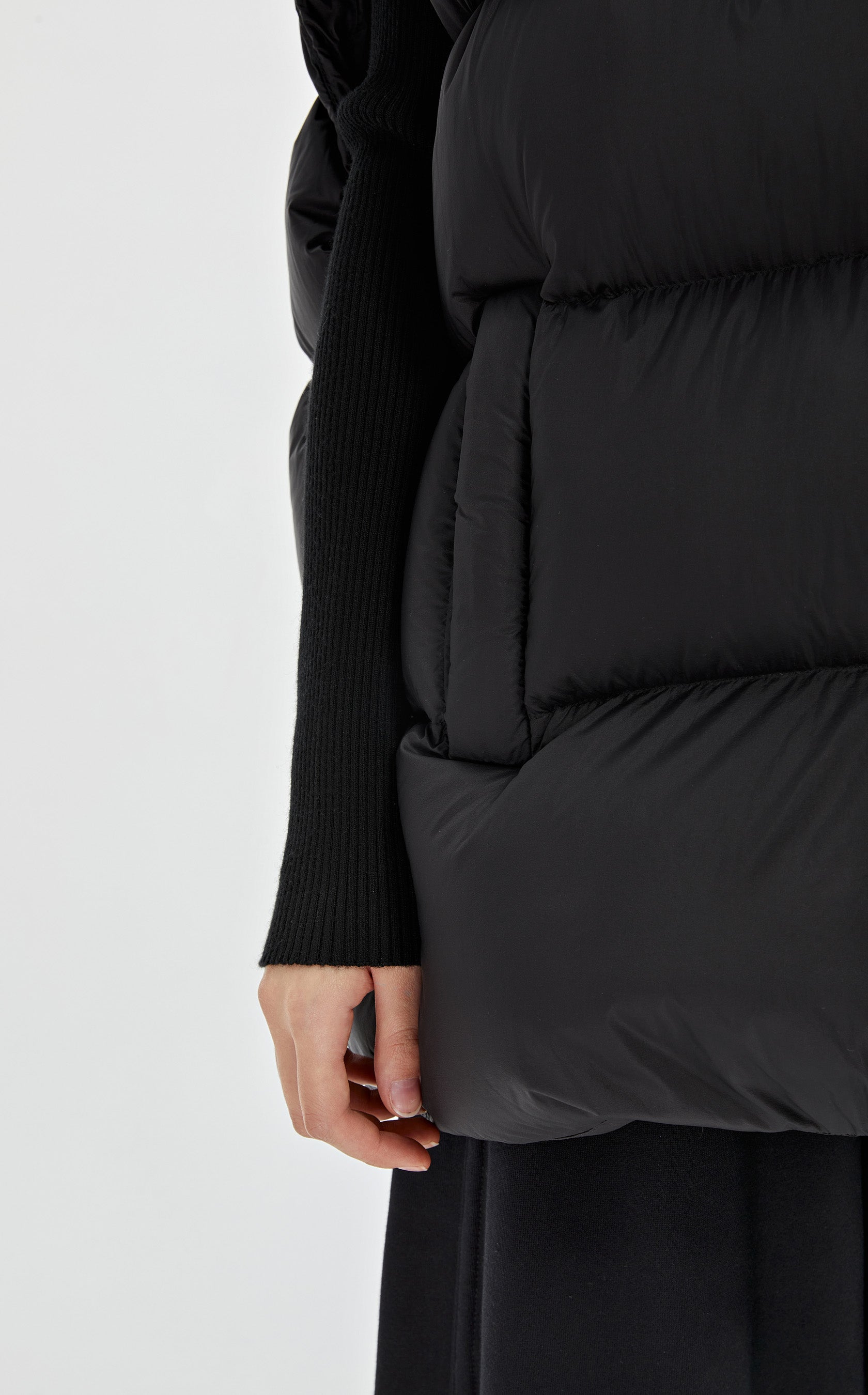 Daunenweste BLACK