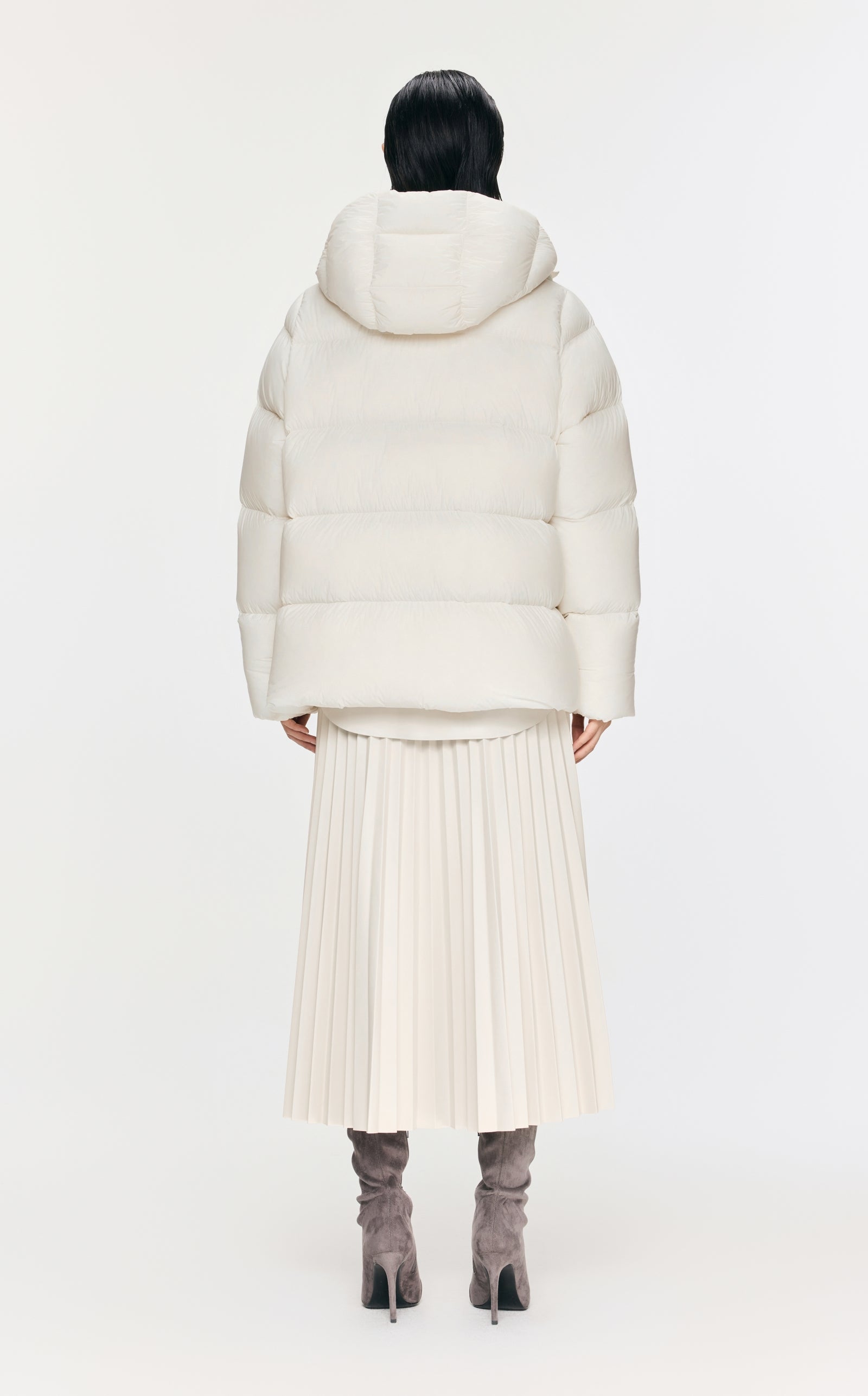 Damen Regular Daunenjacke mit Wärme & Stehkragen Off White JNBY