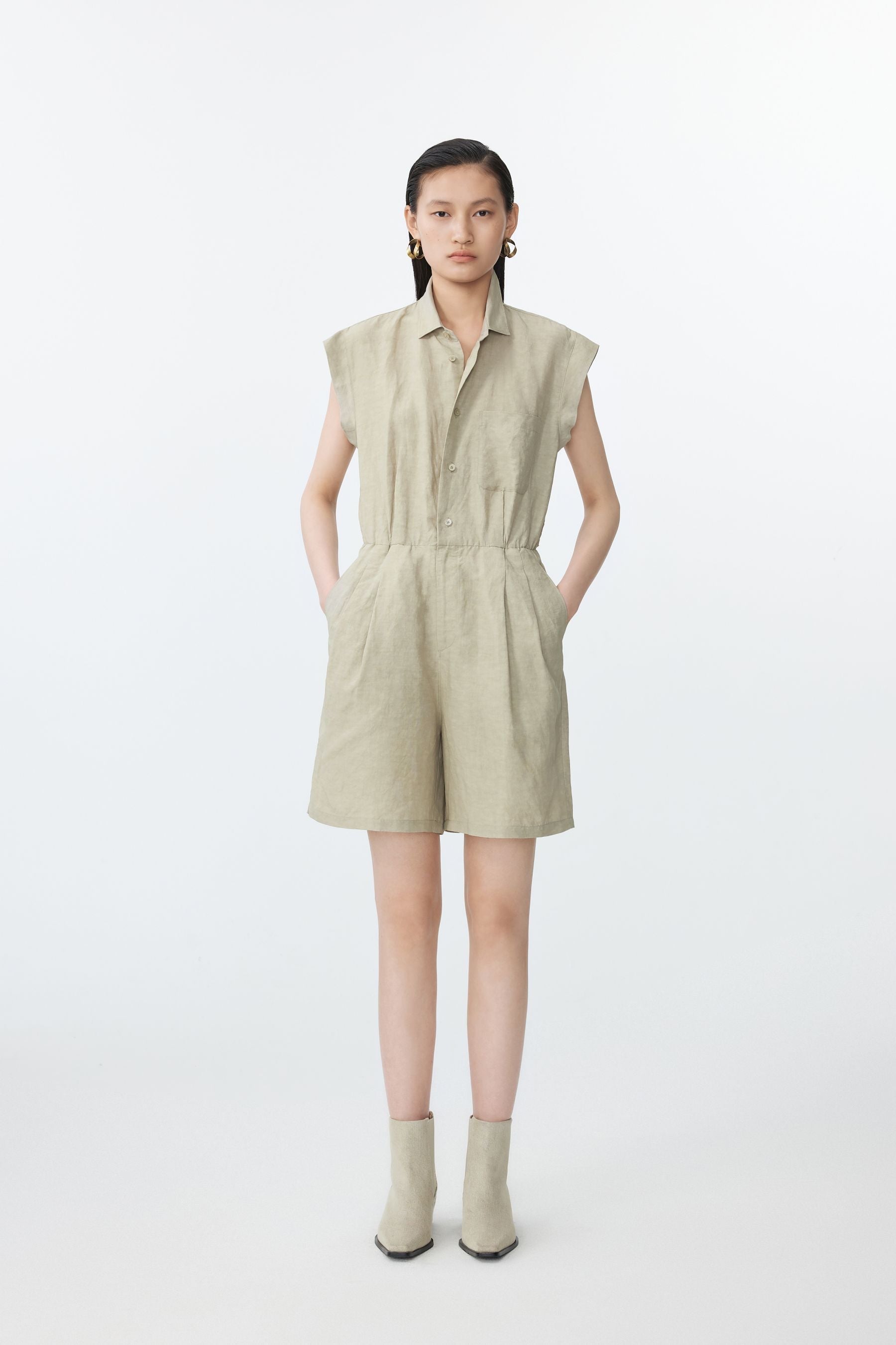 JNBY moderner Jumpsuit mit Eingriffstaschen KHAKI