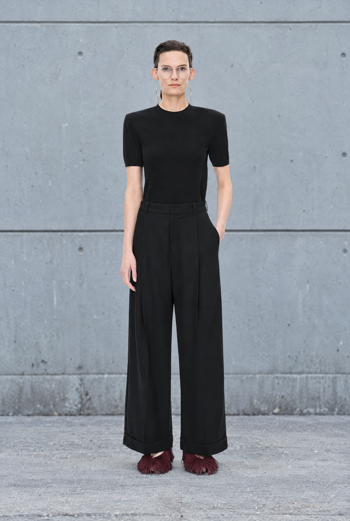 Damen Wollhose Schwarz Wide Leg Bundfalten Umschlag 100% Wolle Herbst Winter
