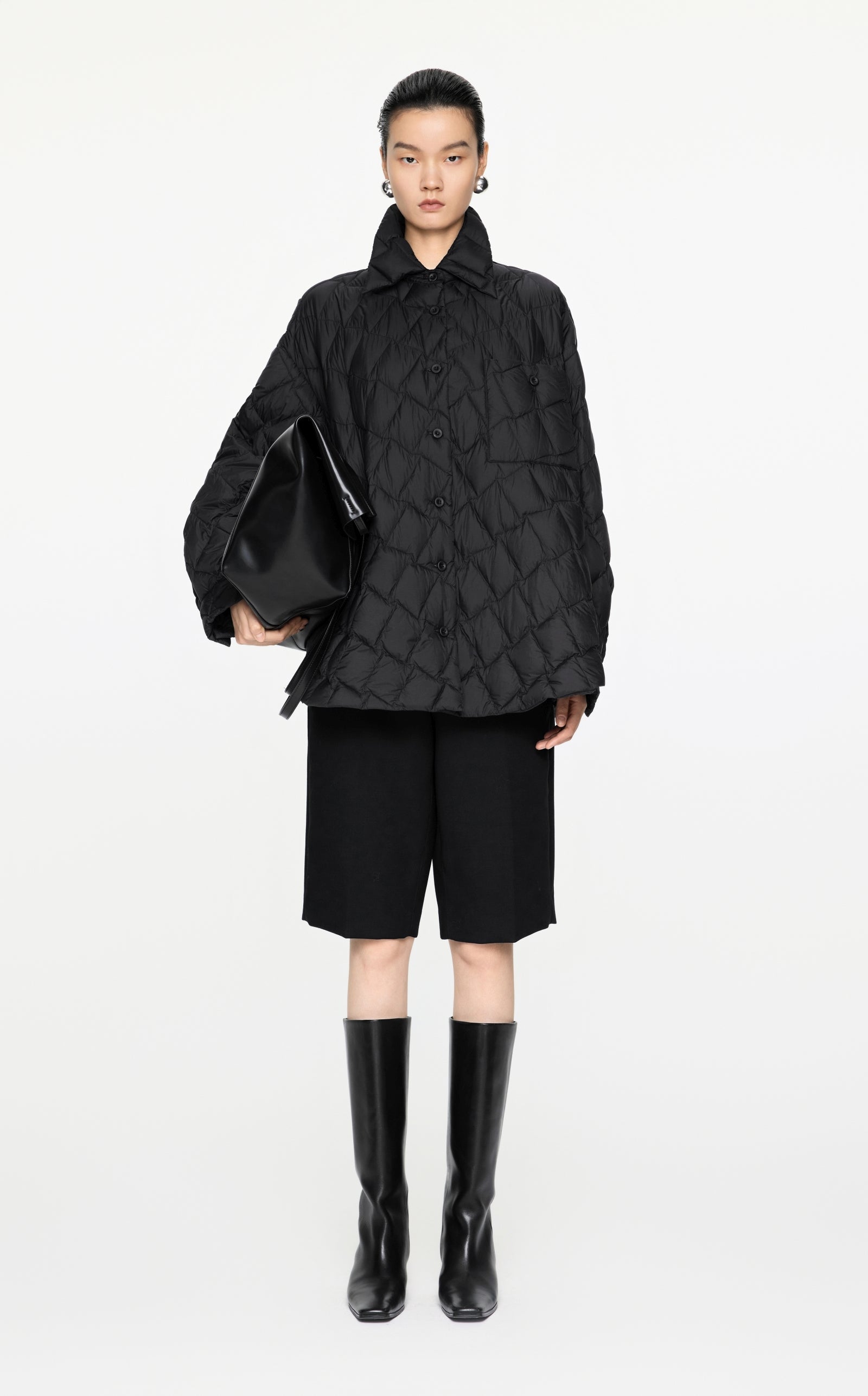 Damen Oversize Steppjacke mit Daunenfüllung – Leicht JNBY