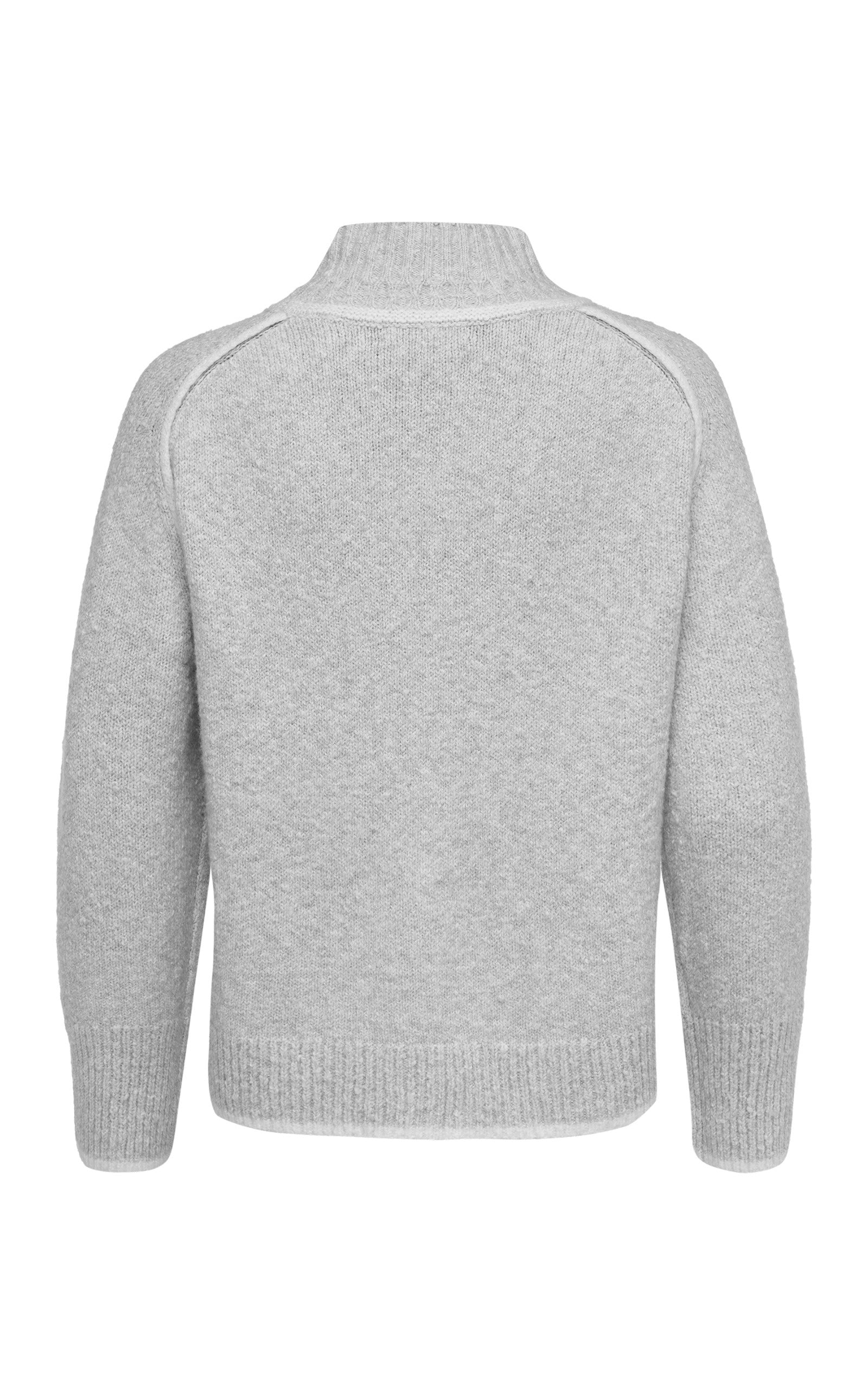 Raglan Turtle Neck Pullover im frischen Grau mit Kontraststreifen